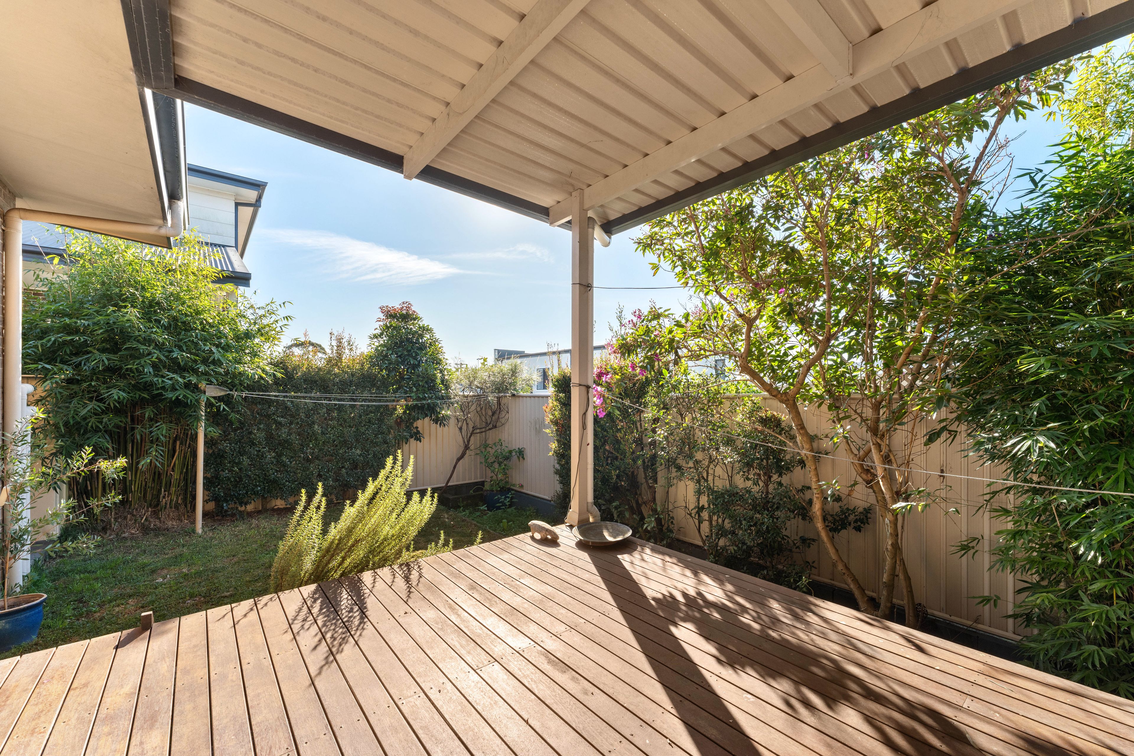 2/33 Laurina Avenue, Helensburgh, NSW 2508