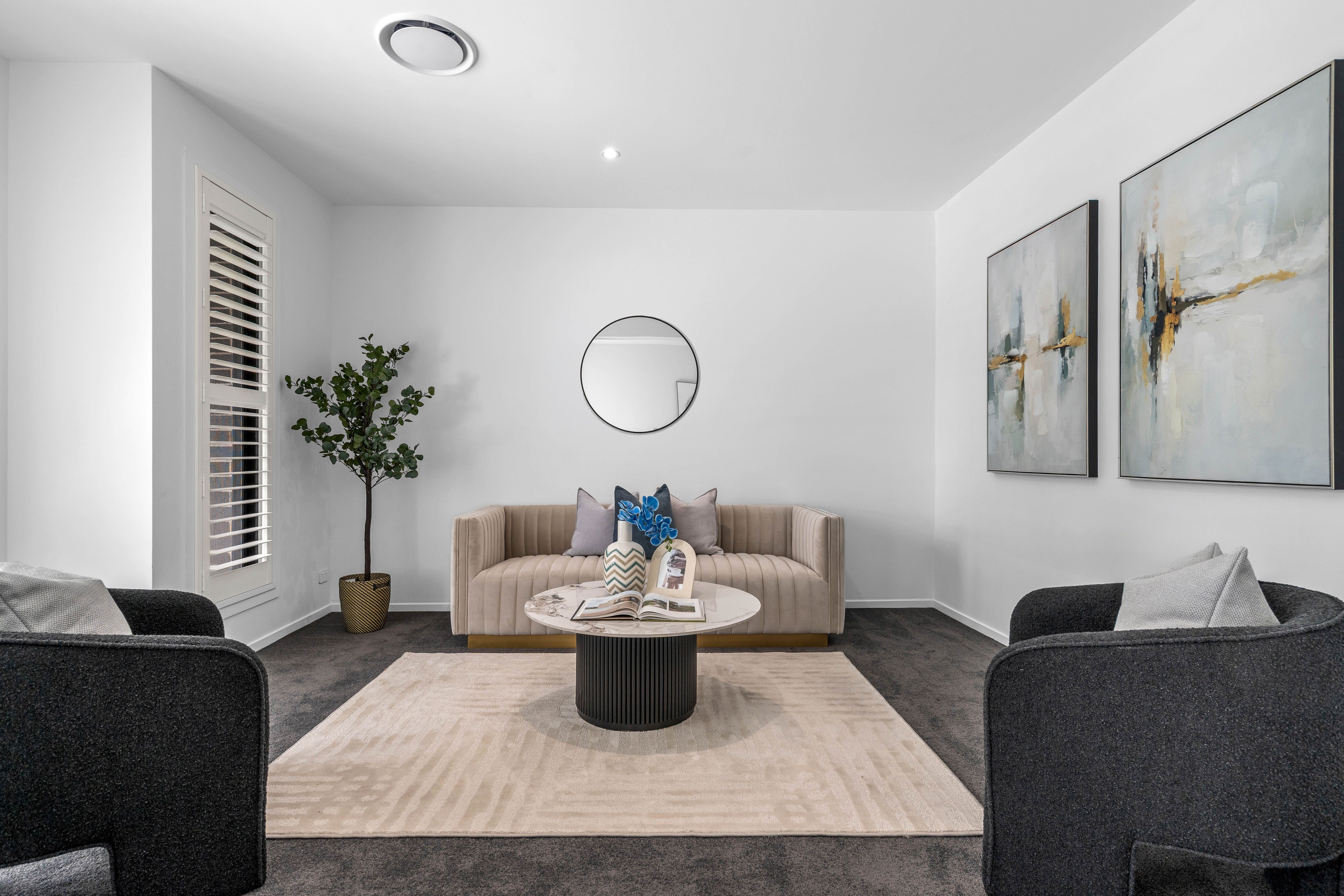 25 Chuter Avenue — photo 6 of 15