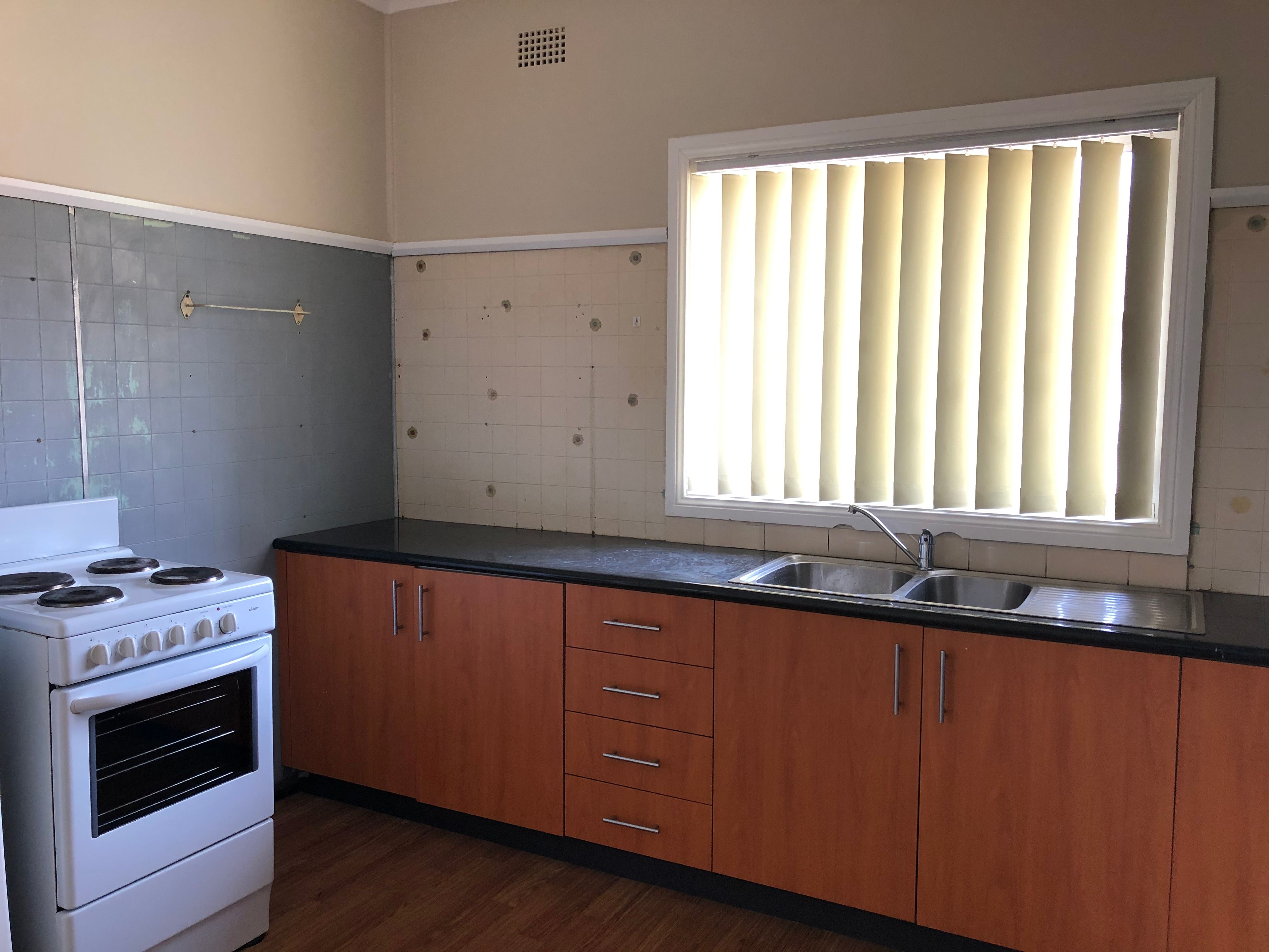 76 Bland Street, Port Kembla, NSW 2505
