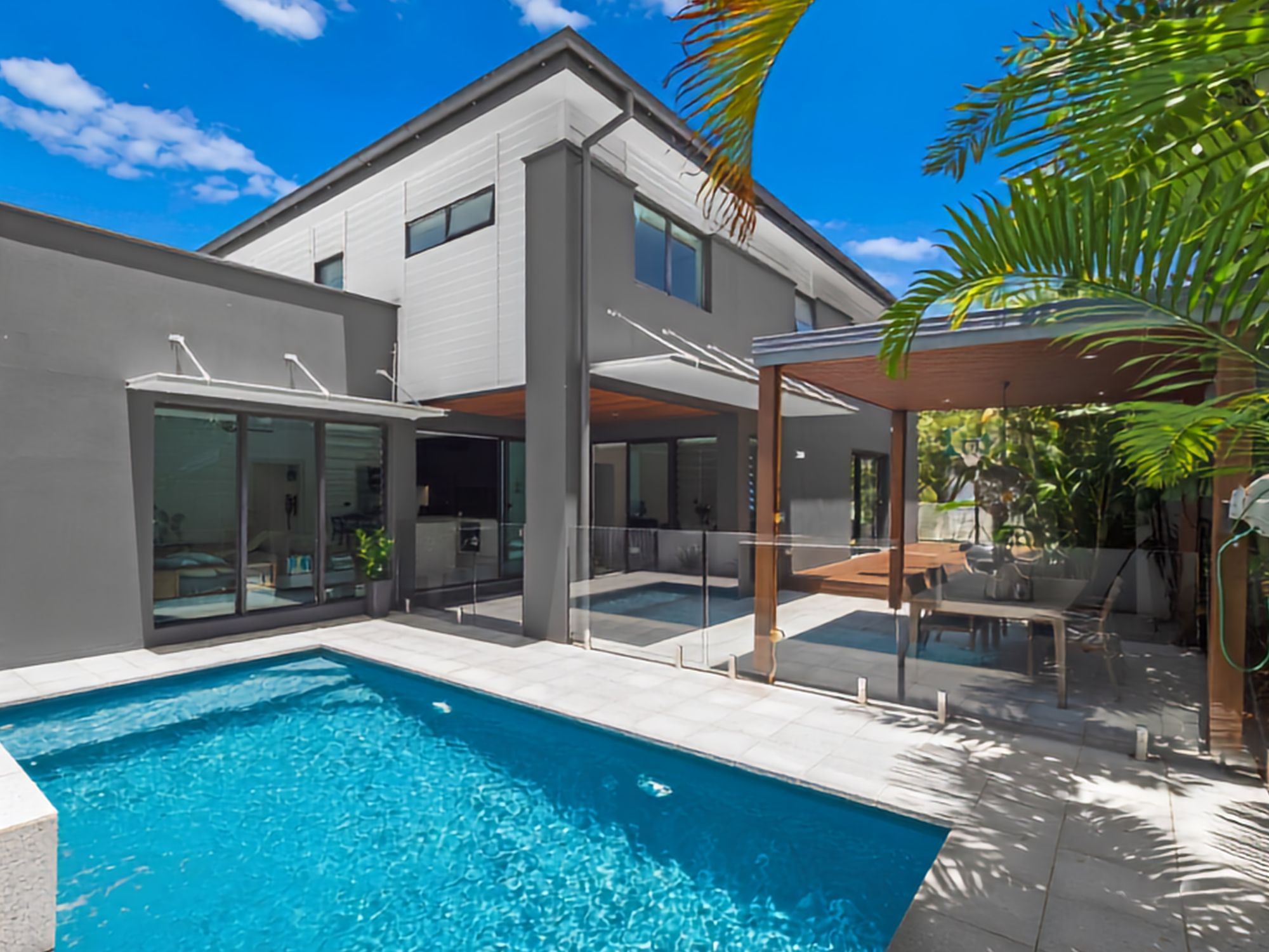 87 Waterline Crescent, Bulimba, QLD 4171