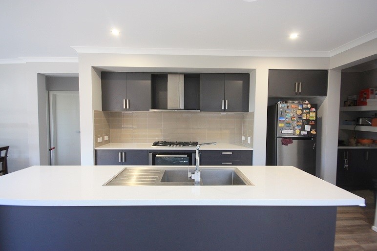 95 Dalmatia Avenue, Edmondson Park, NSW 2174
