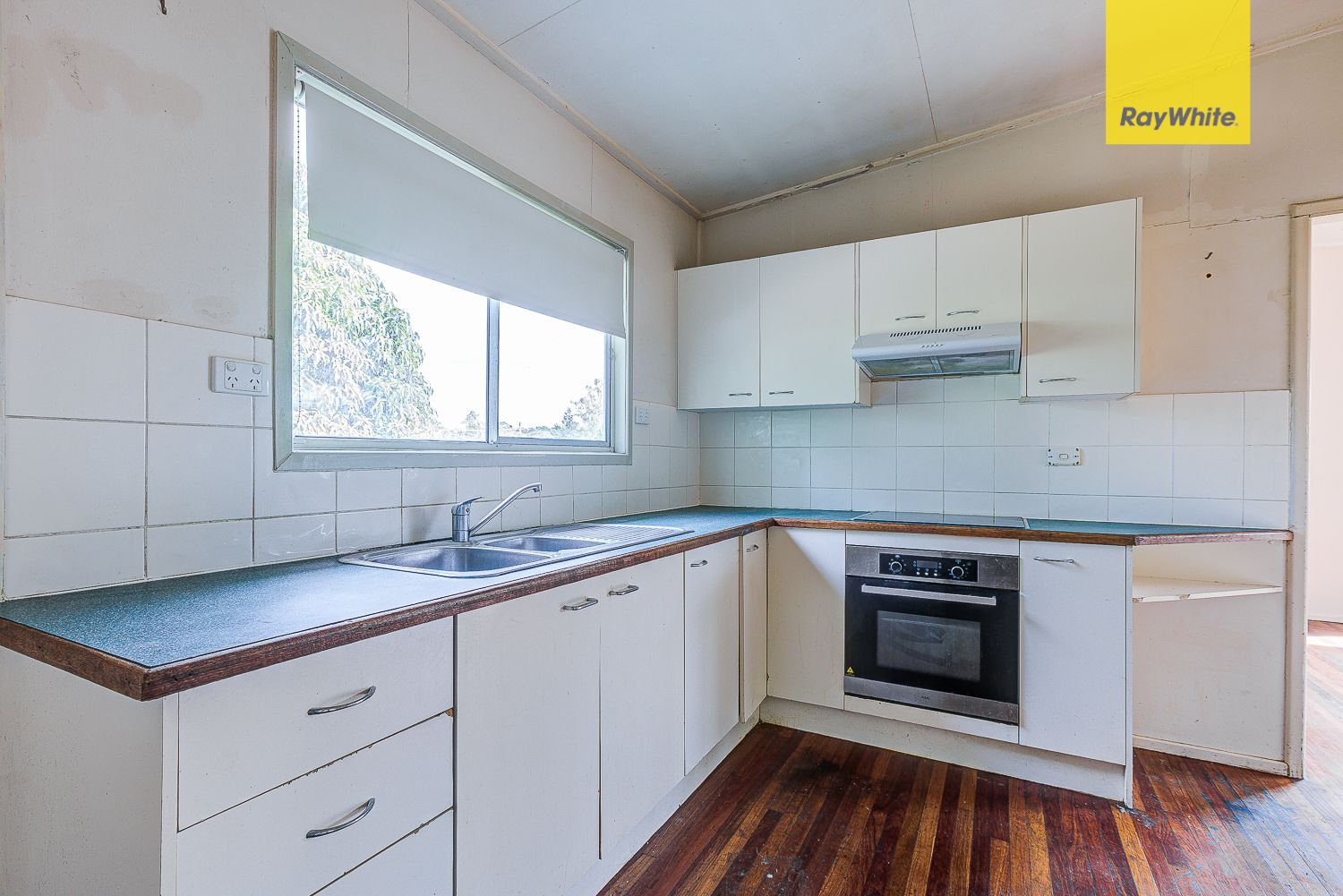 6 Oakland Avenue, Woodridge, QLD 4114