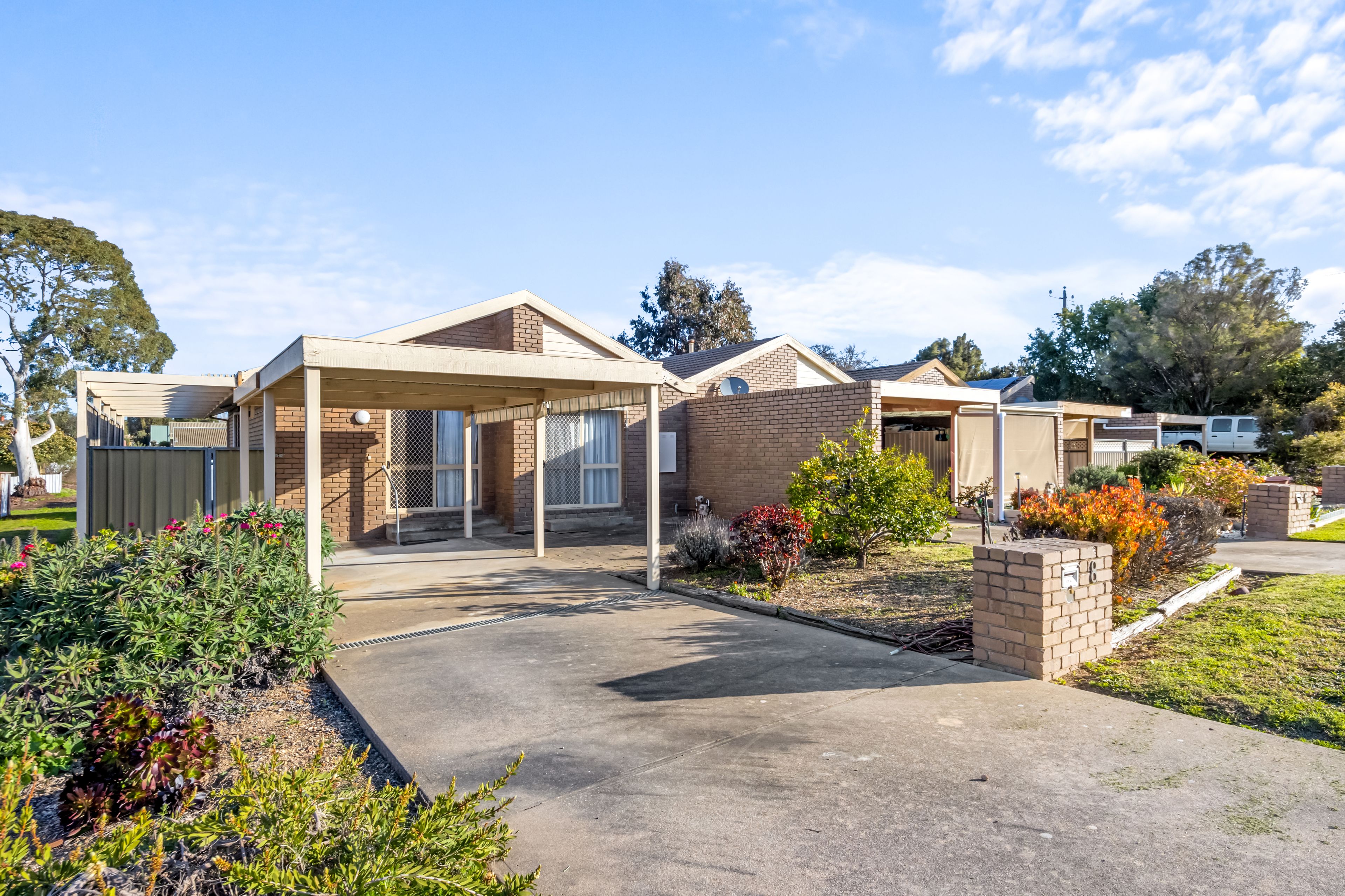 8 Banksia Street — photo from Ray White Ararat