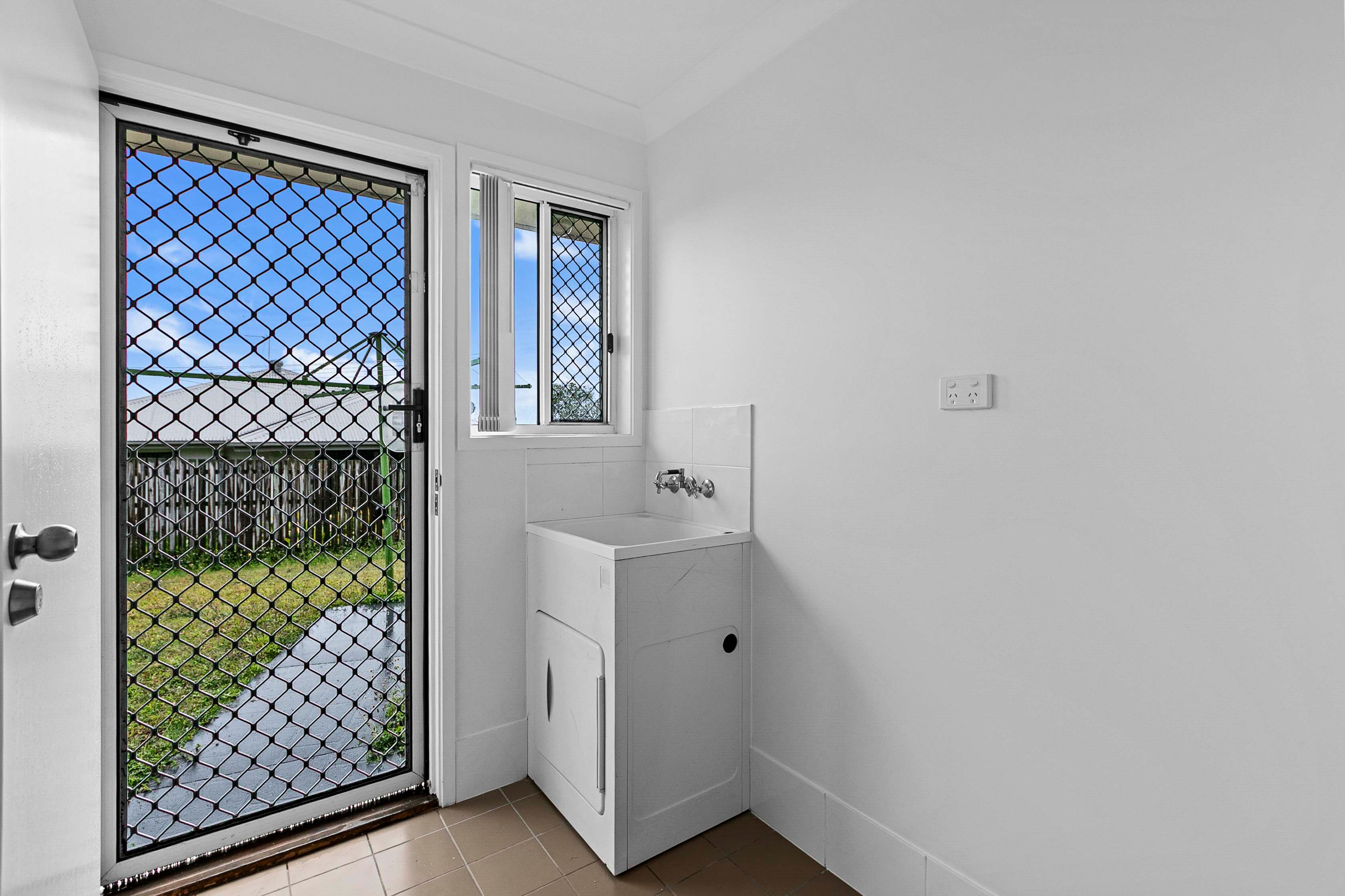 15 Mia Court — photo 12 of 14