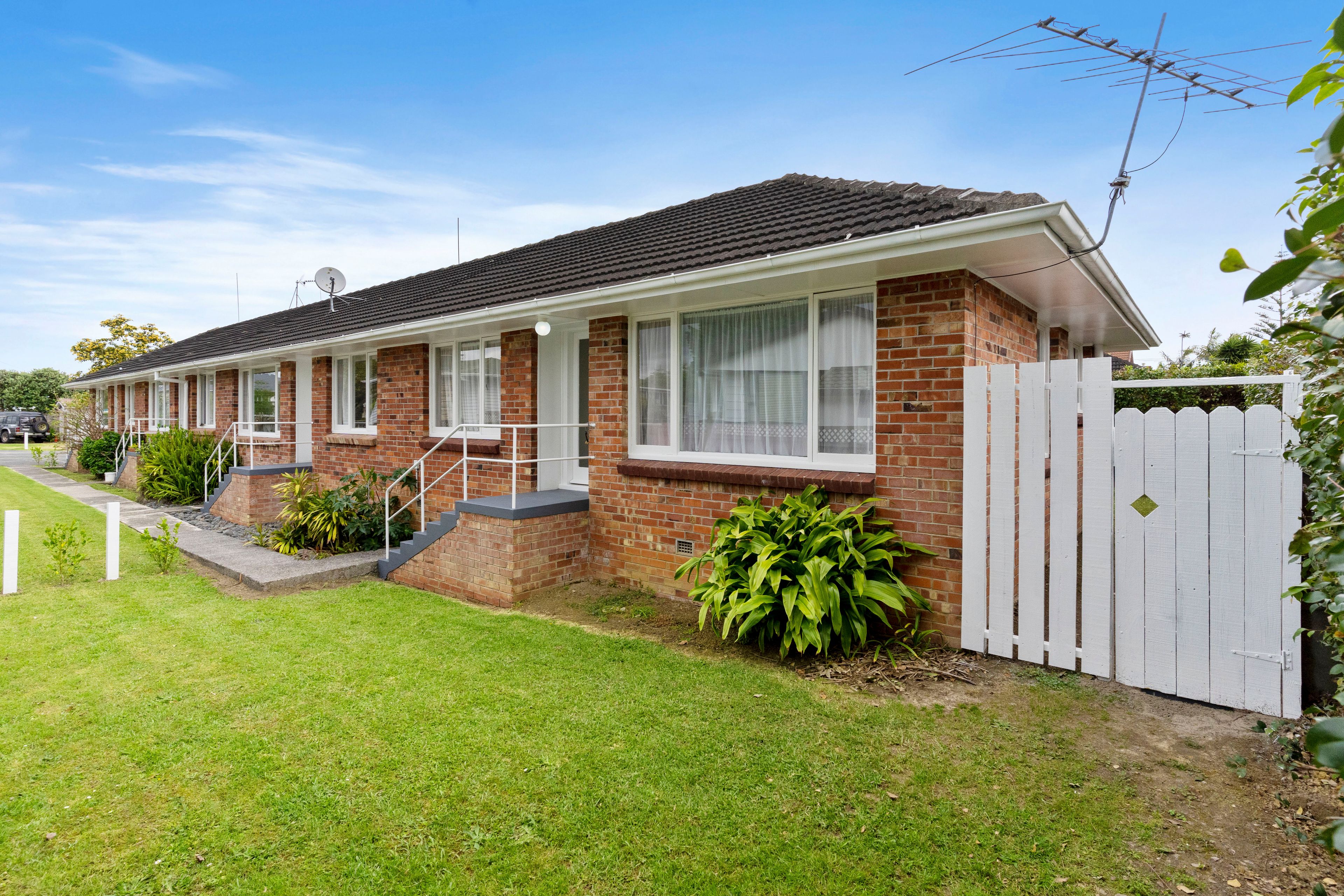 2/9 Dominion Street, Takapuna, North Shore City