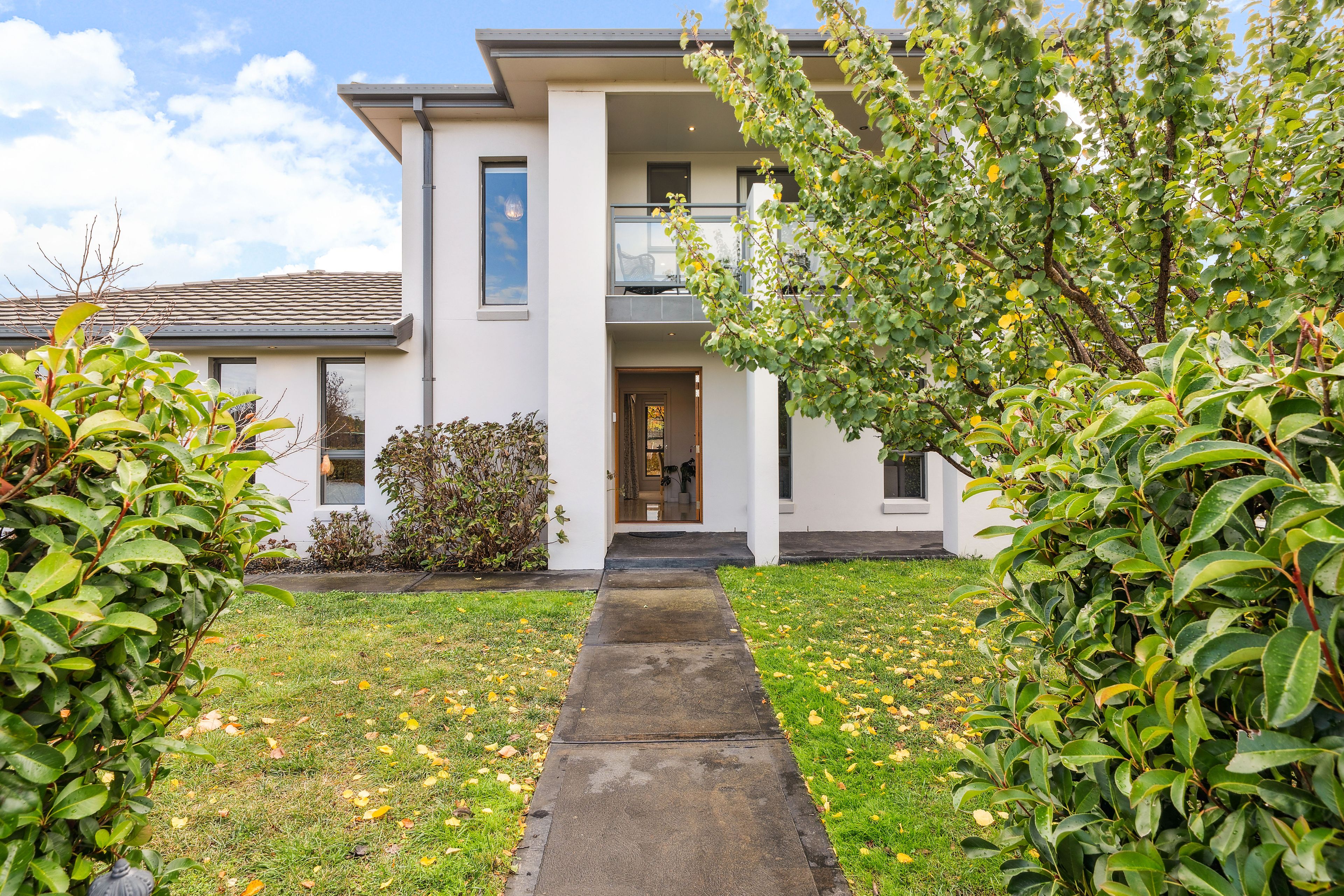 2 Hazelton Street, Macgregor, ACT 2615