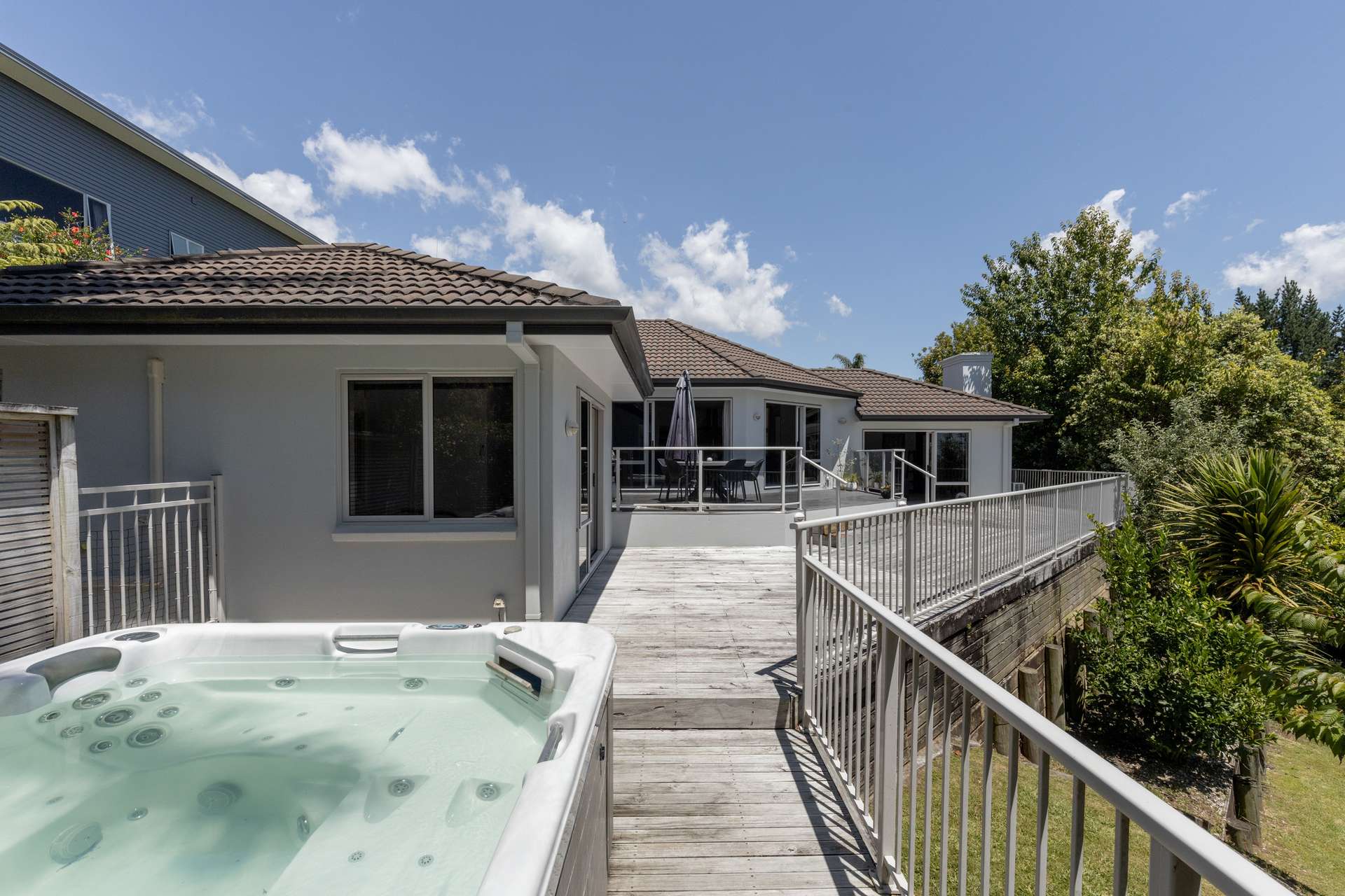 8 Waiorakei Way photo 31