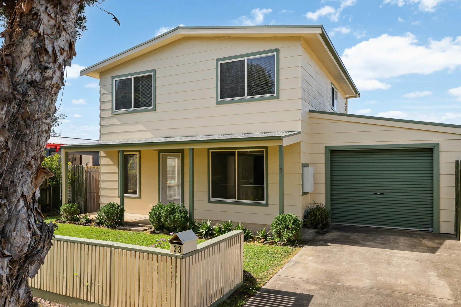 33 Lansell Road, Cowes, VIC 3922