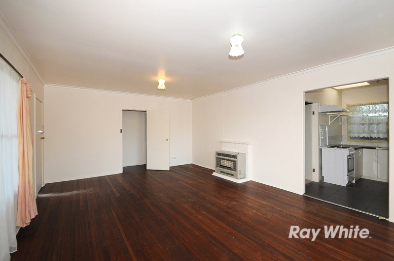 13 Radiata Street, Frankston North, VIC 3200