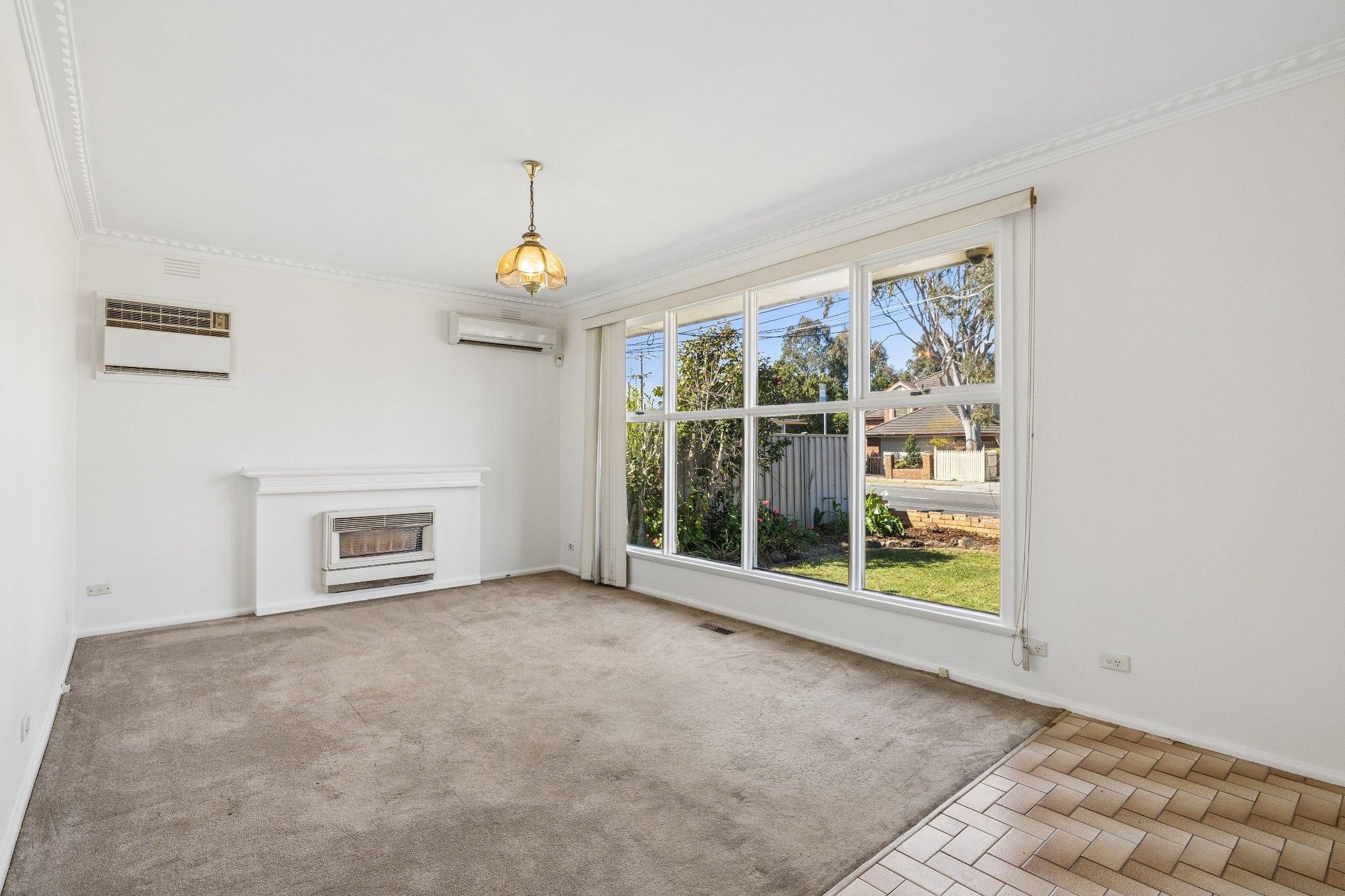 156 Dunne Street — photo 2 of 14