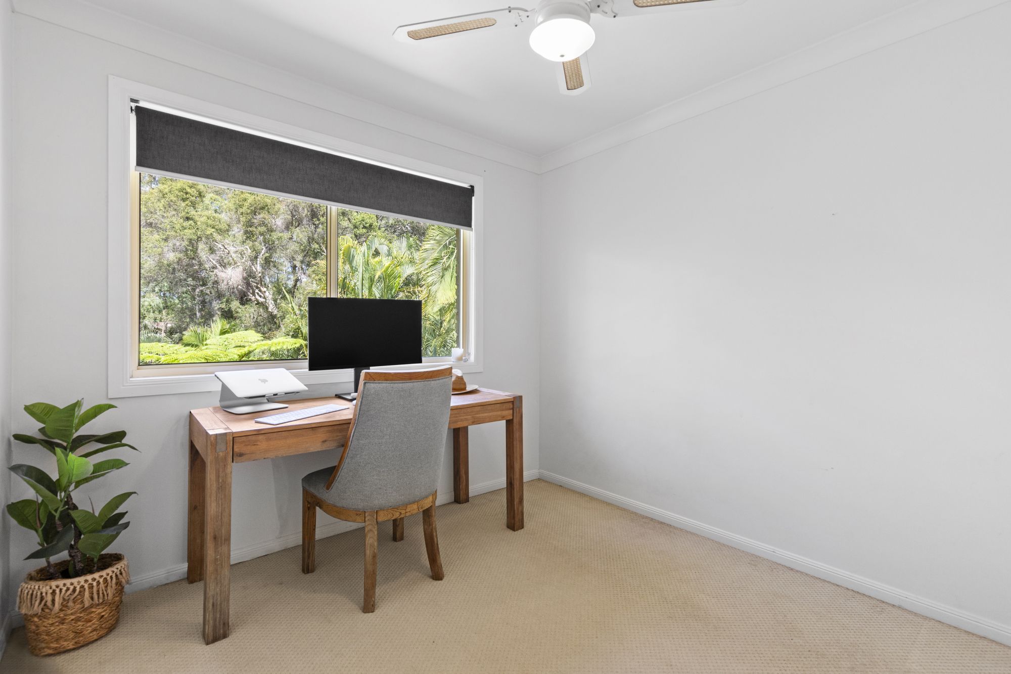4 Tea Gardens Place — photo 21 of 27