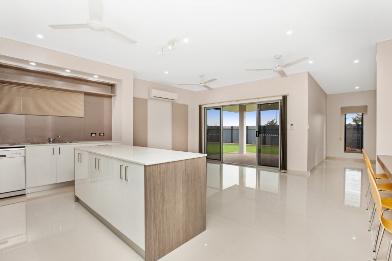 9 Warbird Street, Zuccoli, NT 0832