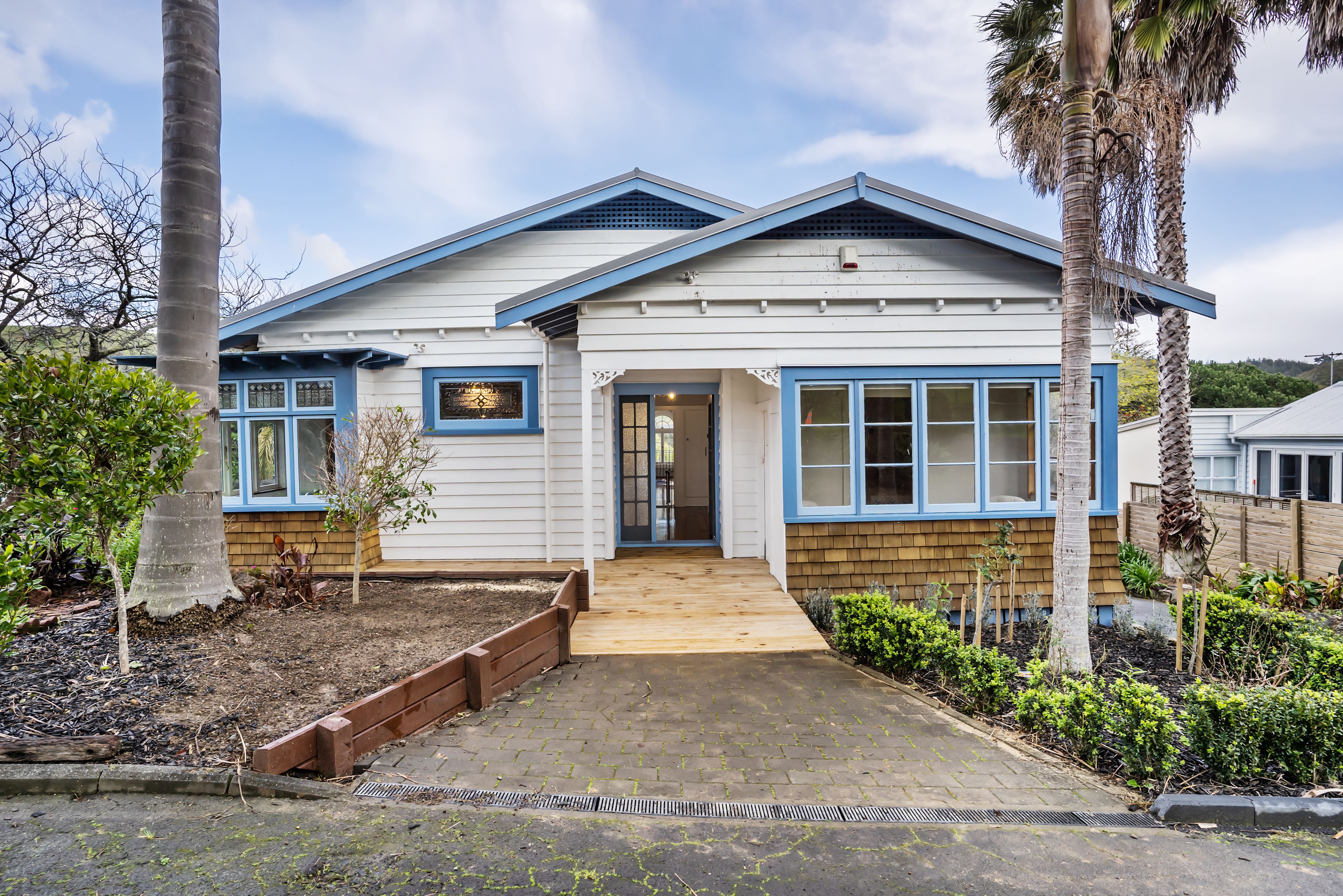 62 Carlton Crescent, Maraetai, Manukau City