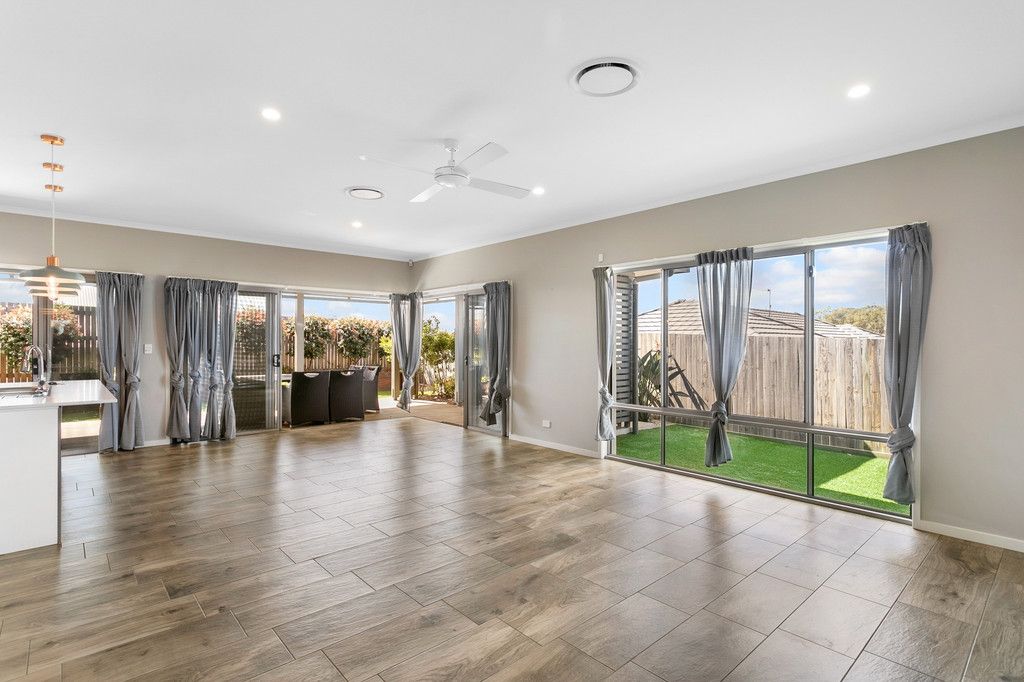 361 Brays Road, Griffin, QLD 4503
