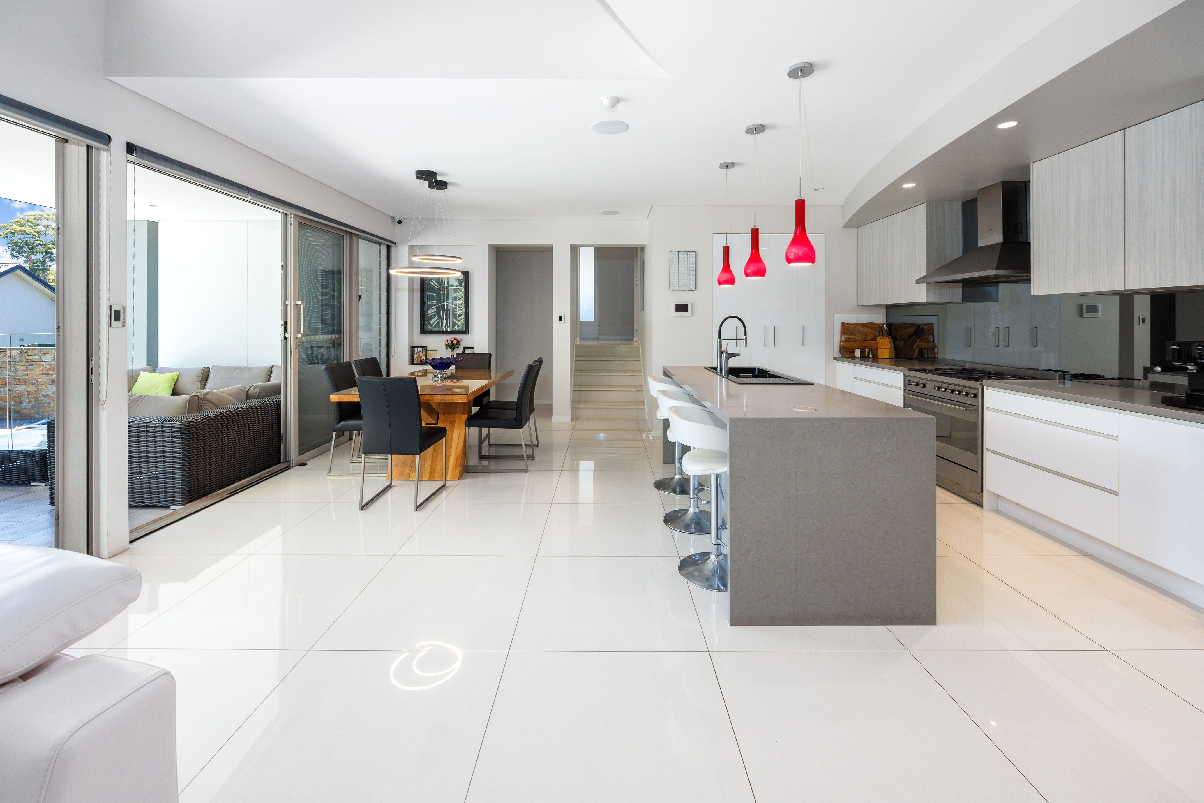 11 Eileen Street — photo 6 of 8