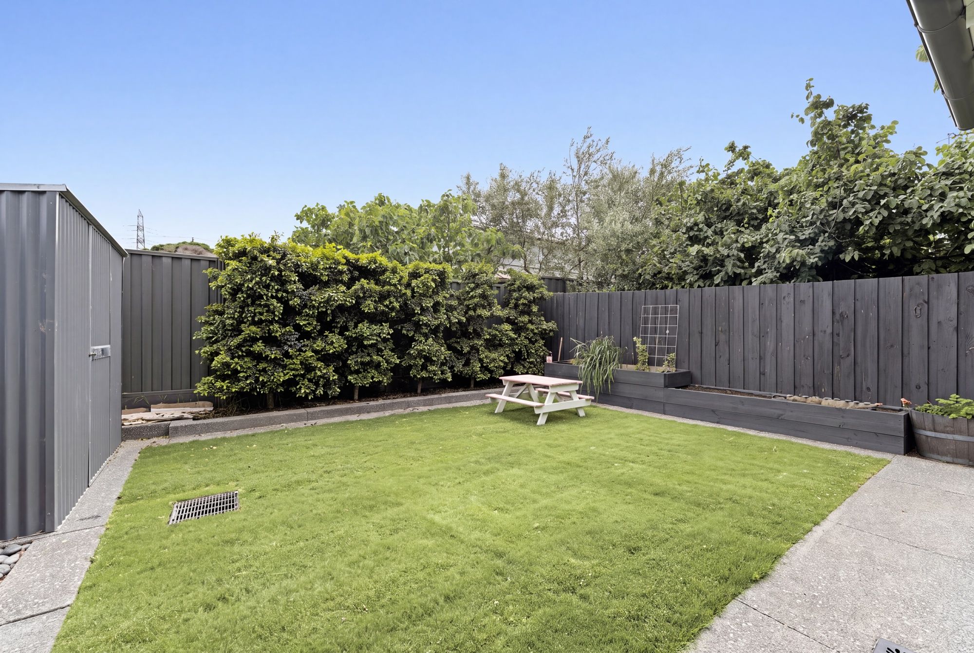 30 Marigold Avenue — photo 9 of 30