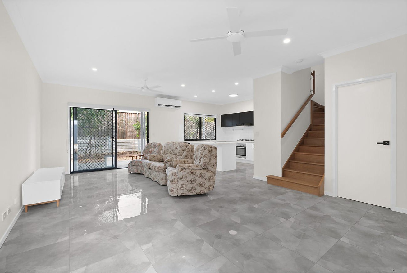 2/584 Gowan Road, Stretton, QLD 4116