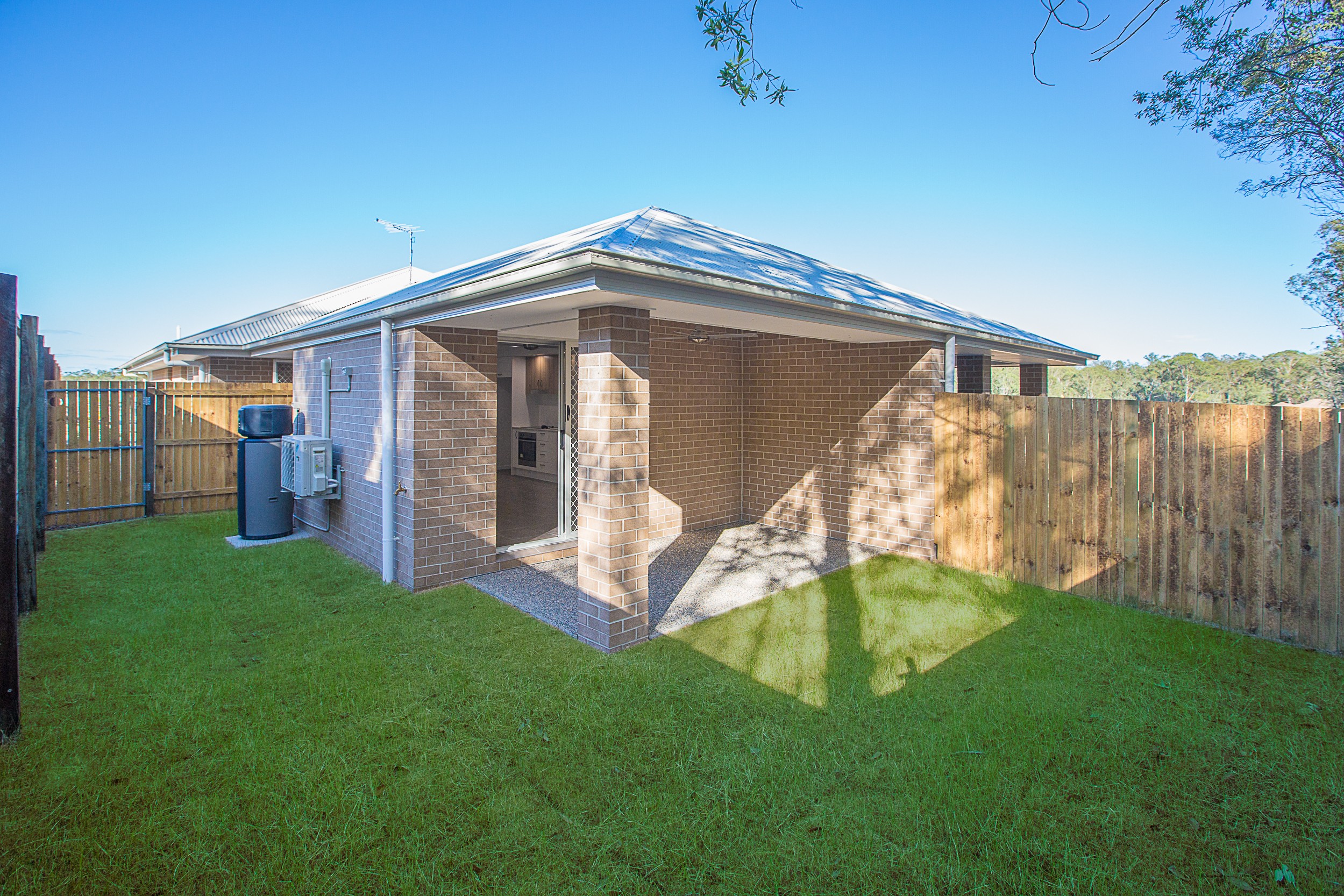2/53 Arburry Crescent, Brassall, QLD 4305