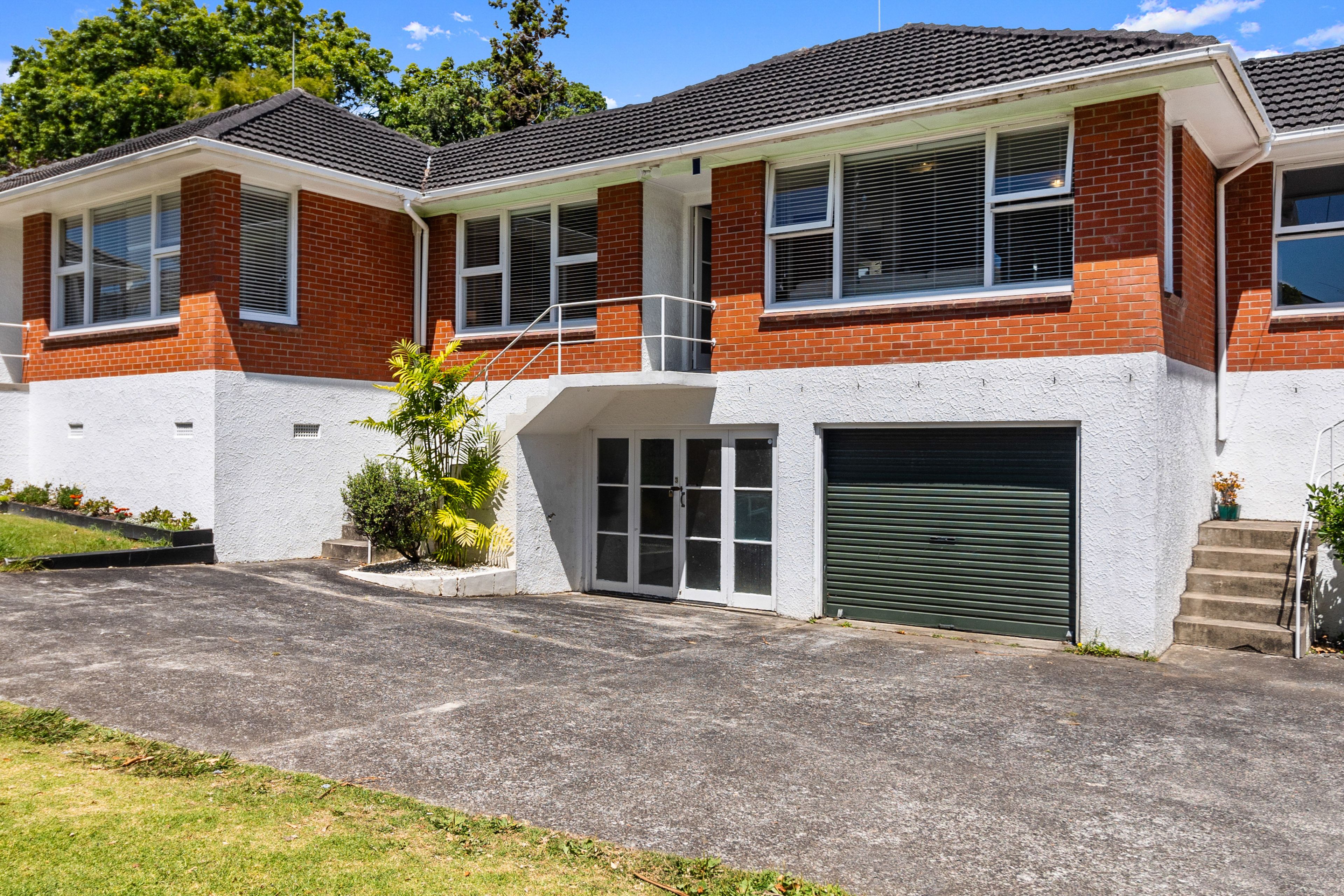3/16 Dorchester Street, Meadowbank, Auckland City