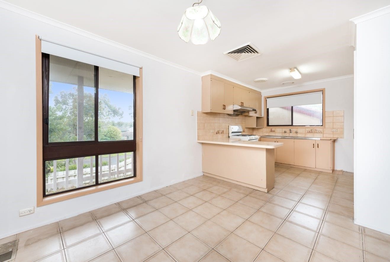 1 Tabilk Court, Wantirna, VIC 3152