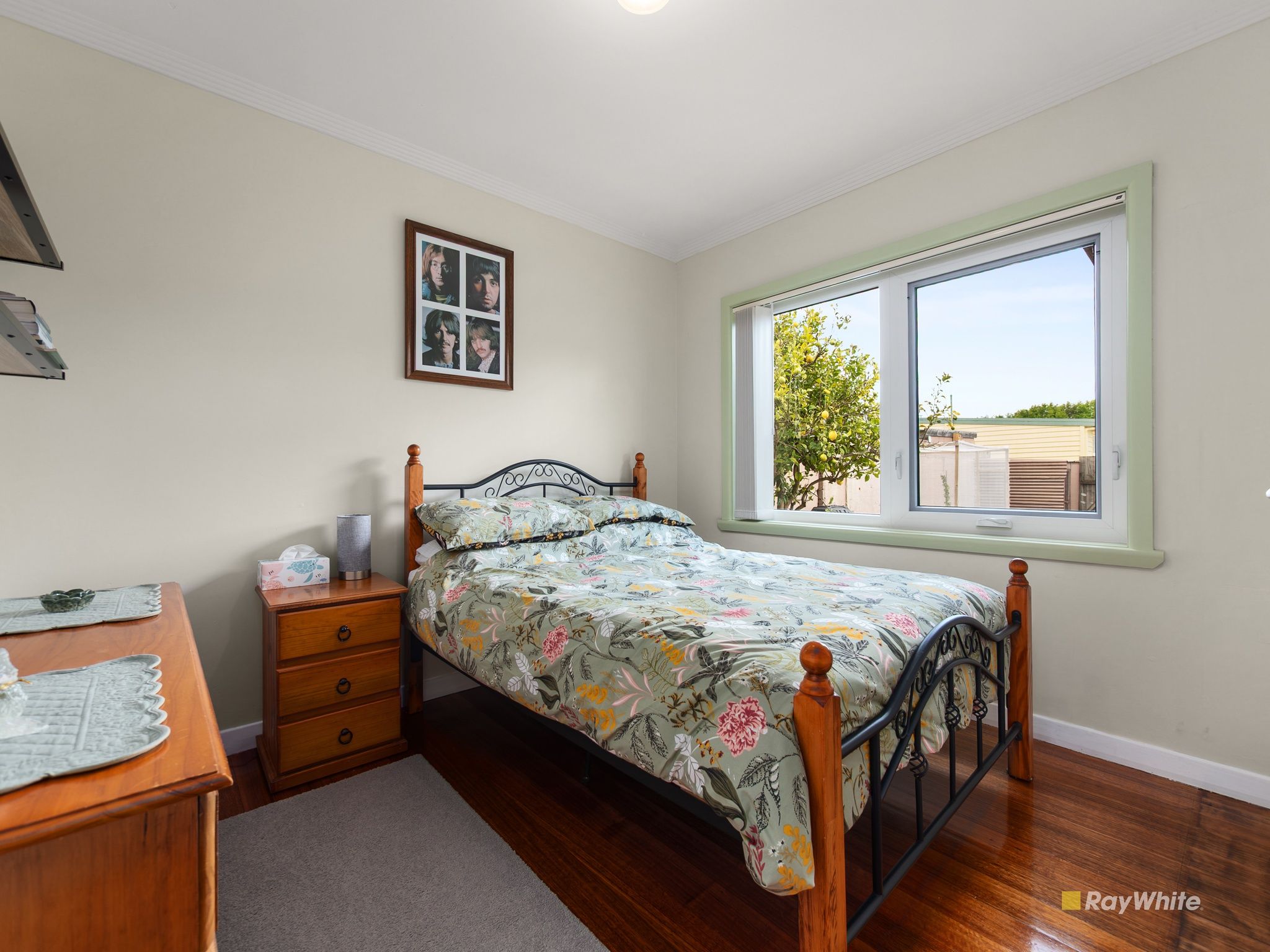 15 Jenner Street — photo 8 of 15