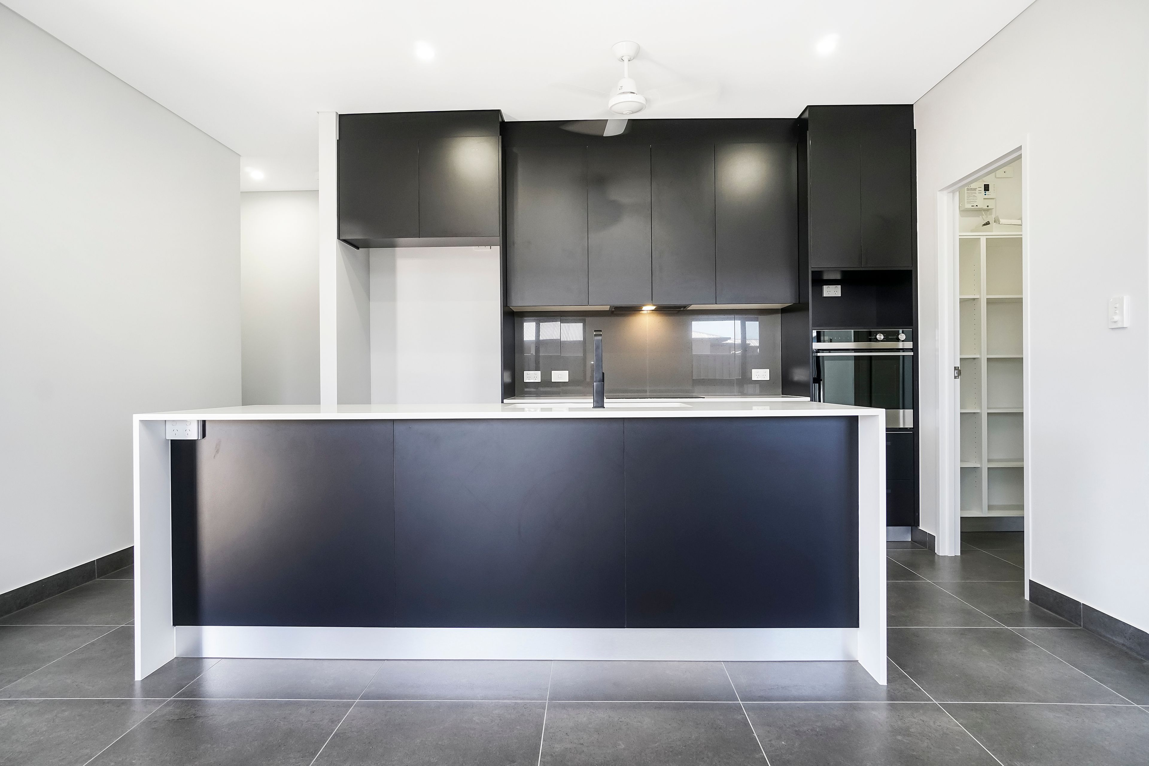 17 Letts Crescent — photo 8 of 19