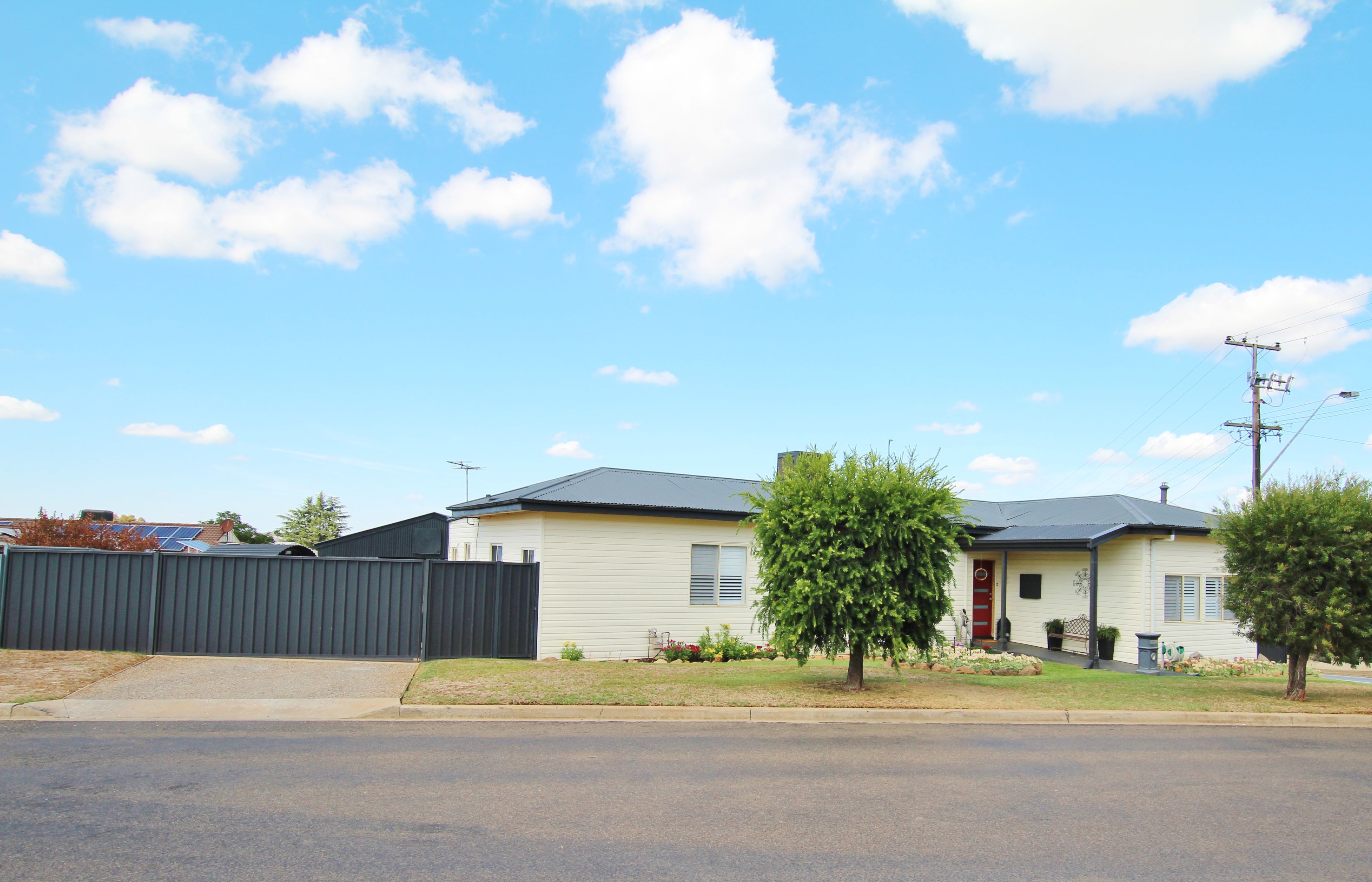 50 Elizabeth Street, Young, NSW 2594