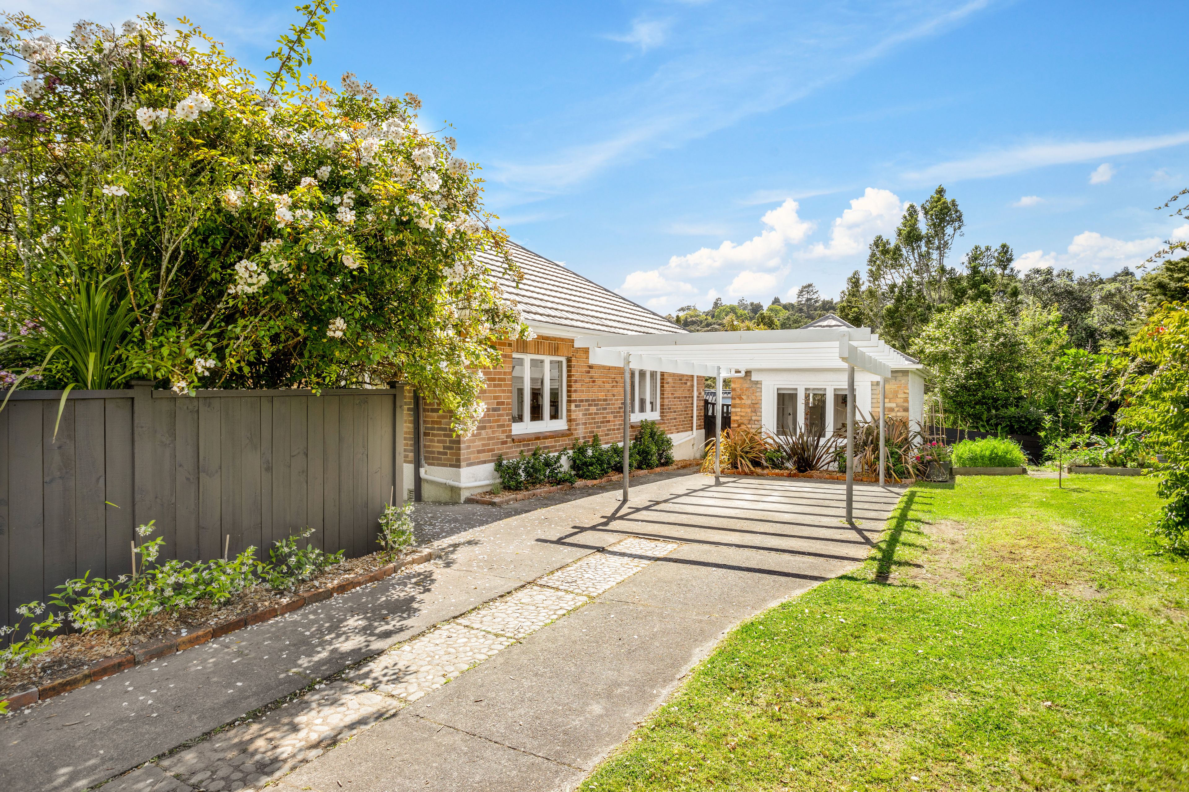 162 Atkinson Road, Titirangi, Waitakere City