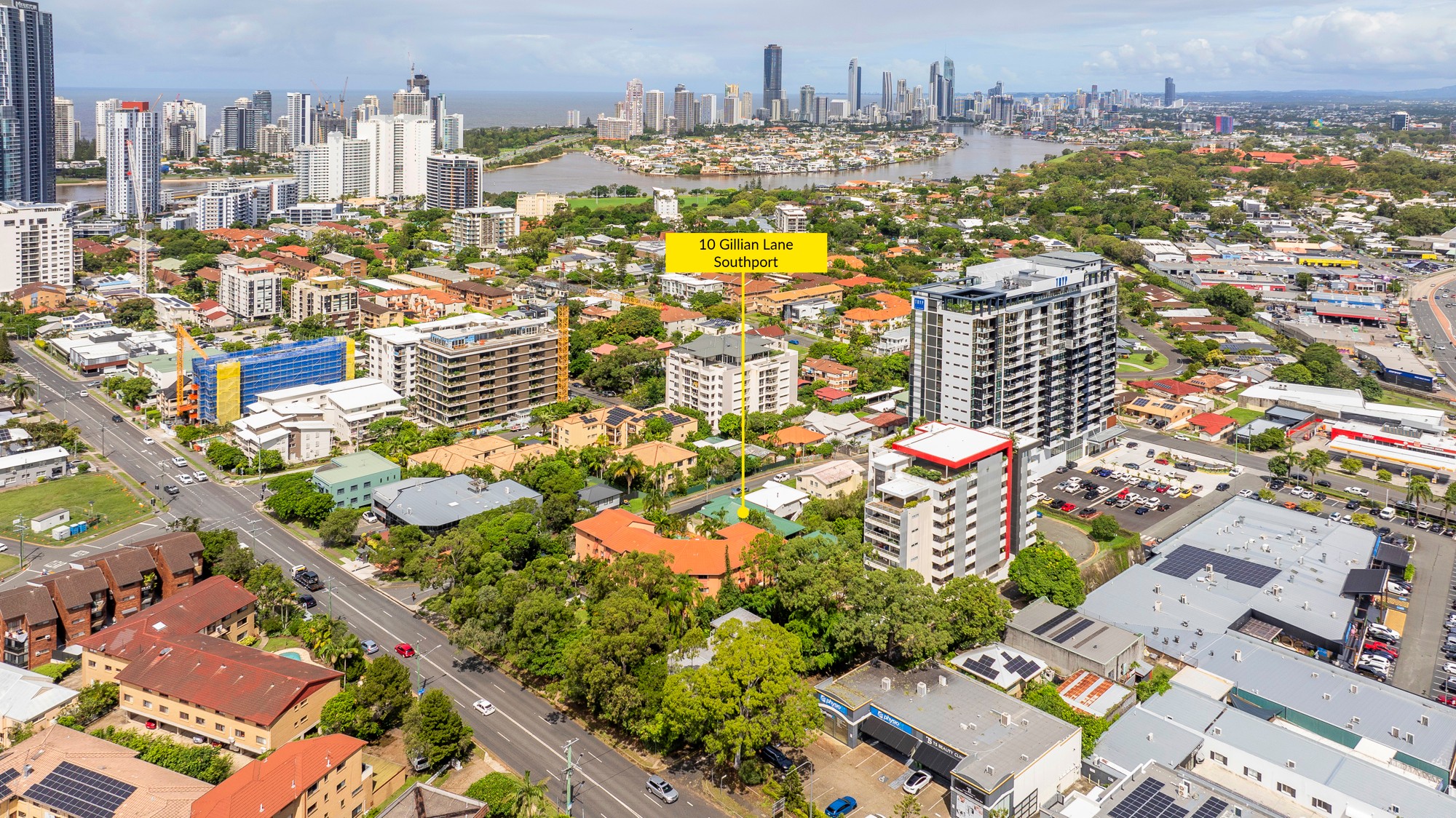 10 Gillian Lane, Southport, QLD 4215