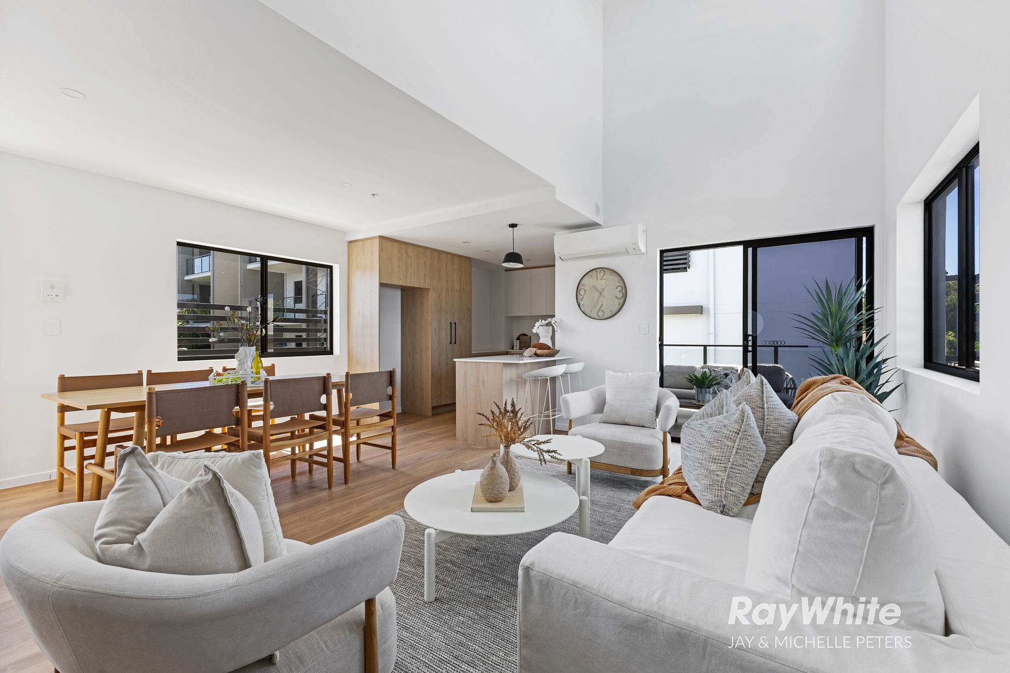 37/10 Rock Street, Scarborough, QLD 4020
