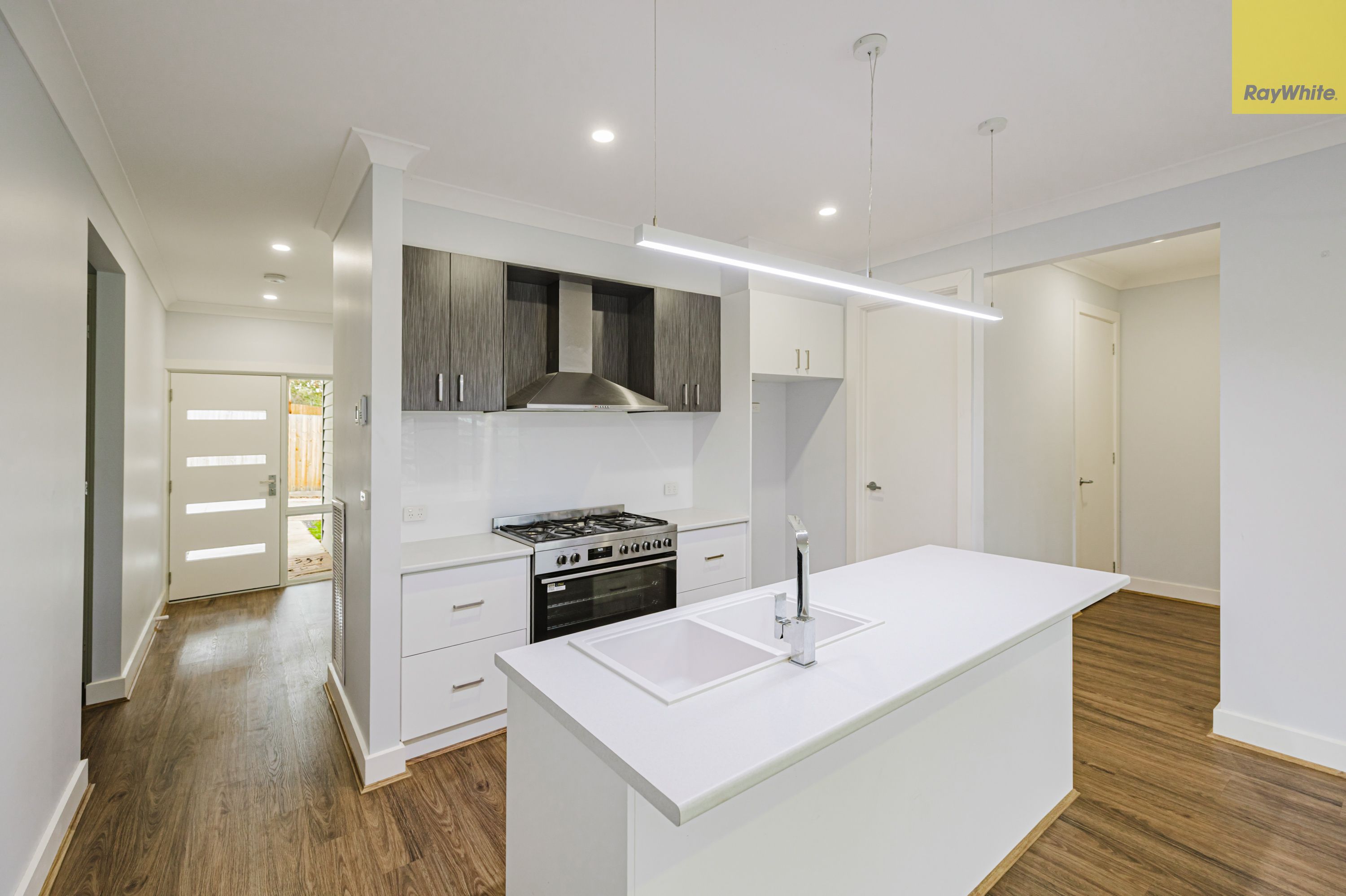 2/58 Inglis Street, Ballan, VIC 3342