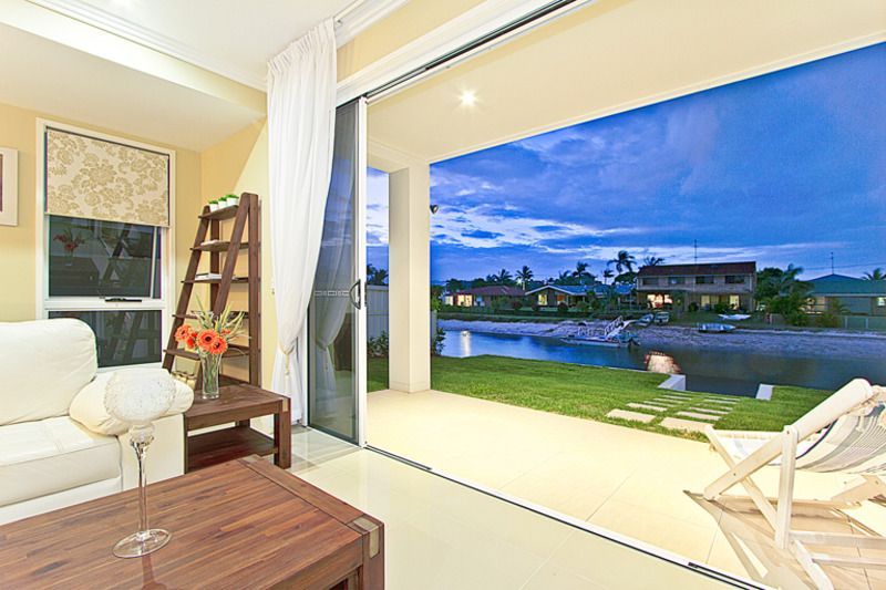 9a Barracuda Court, Palm Beach, QLD 4221