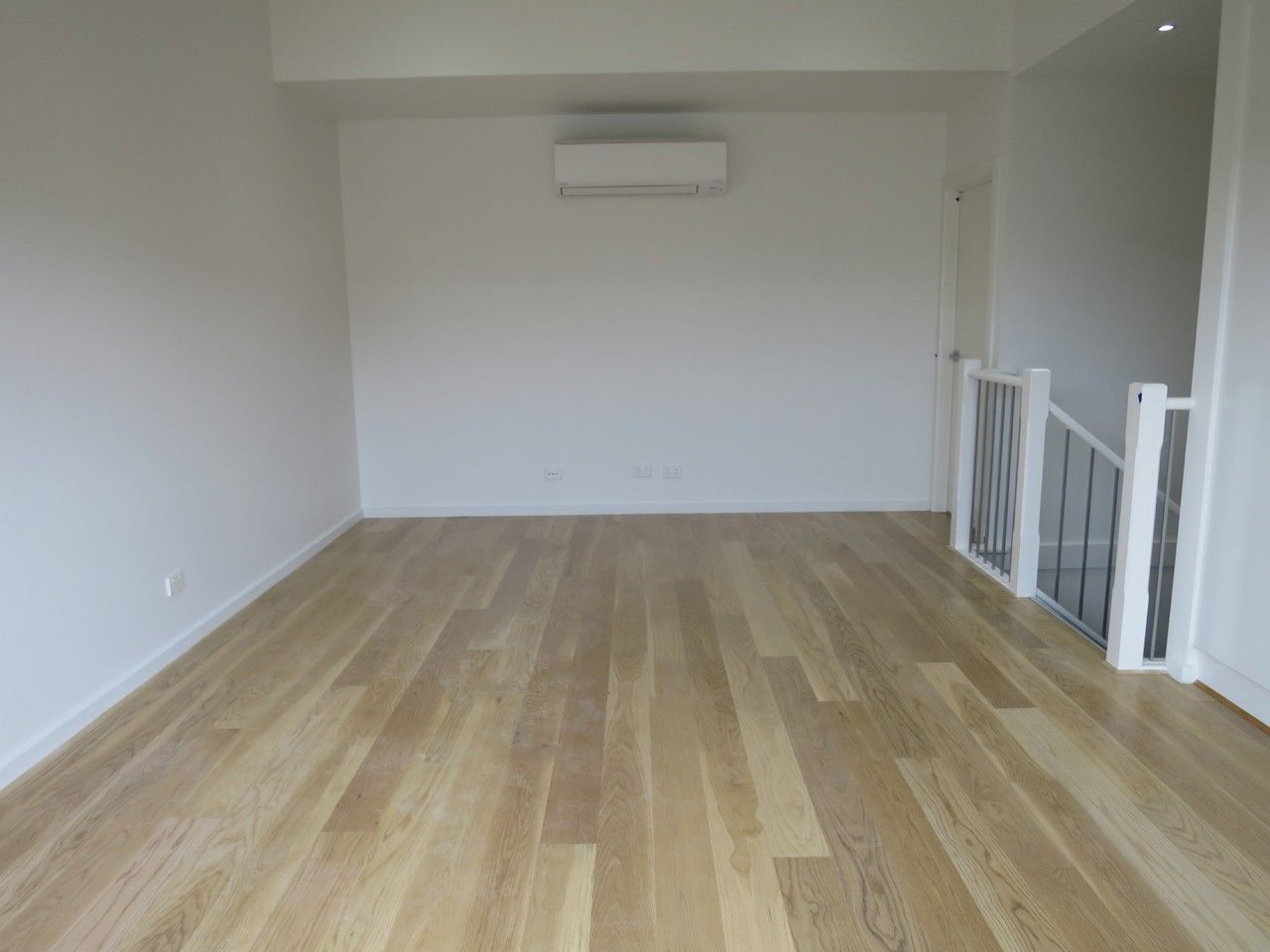 10/110 Atherton Road, Oakleigh, VIC 3166