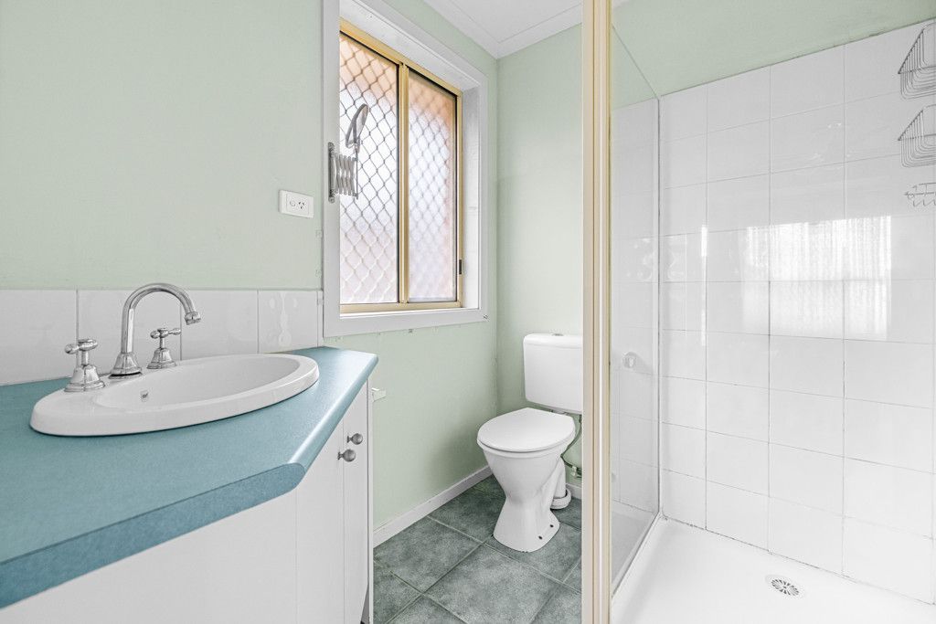 136 Rosella Avenue — photo 10 of 14