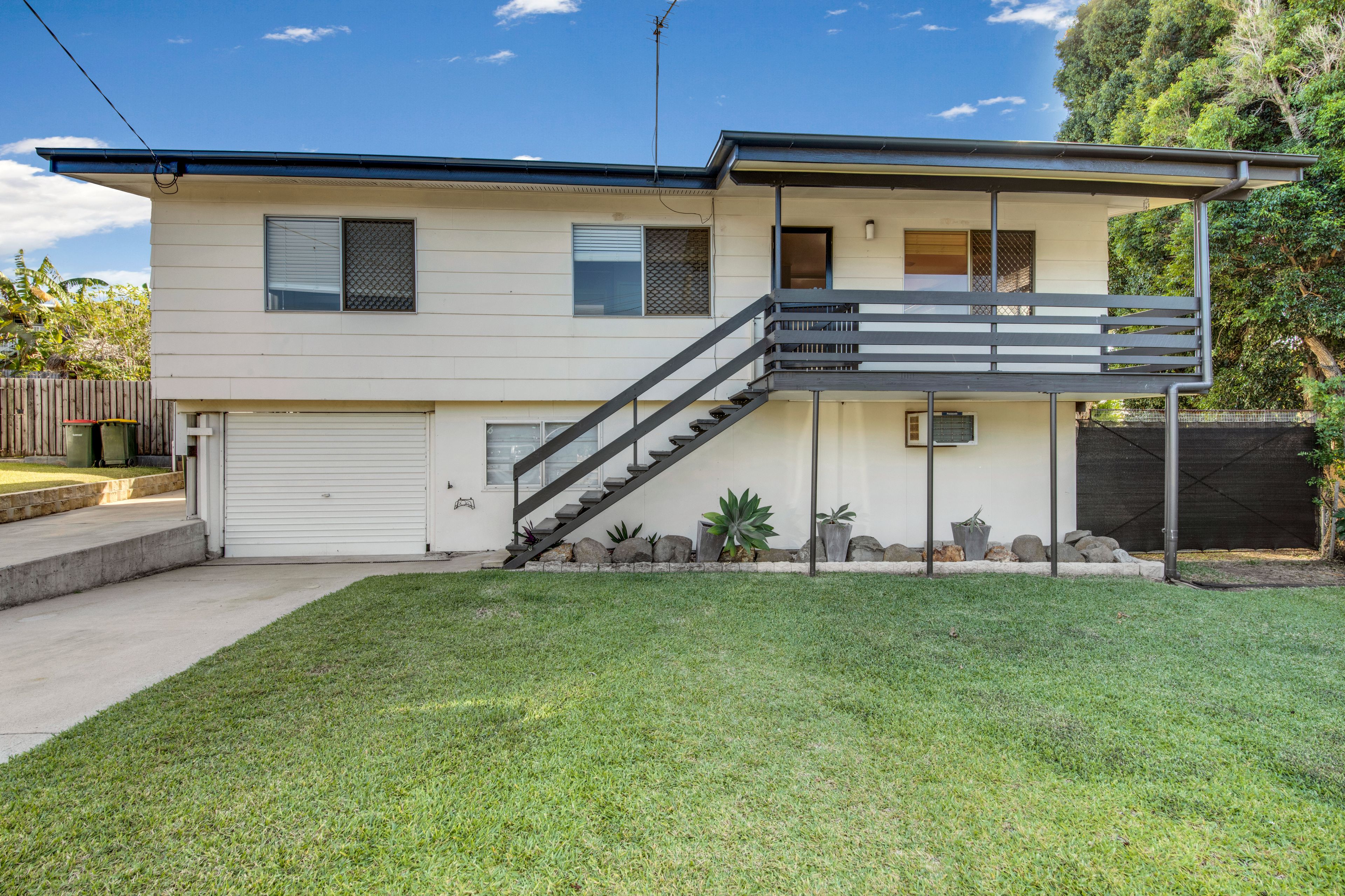 8 Schafer Street, Clinton QLD 4680