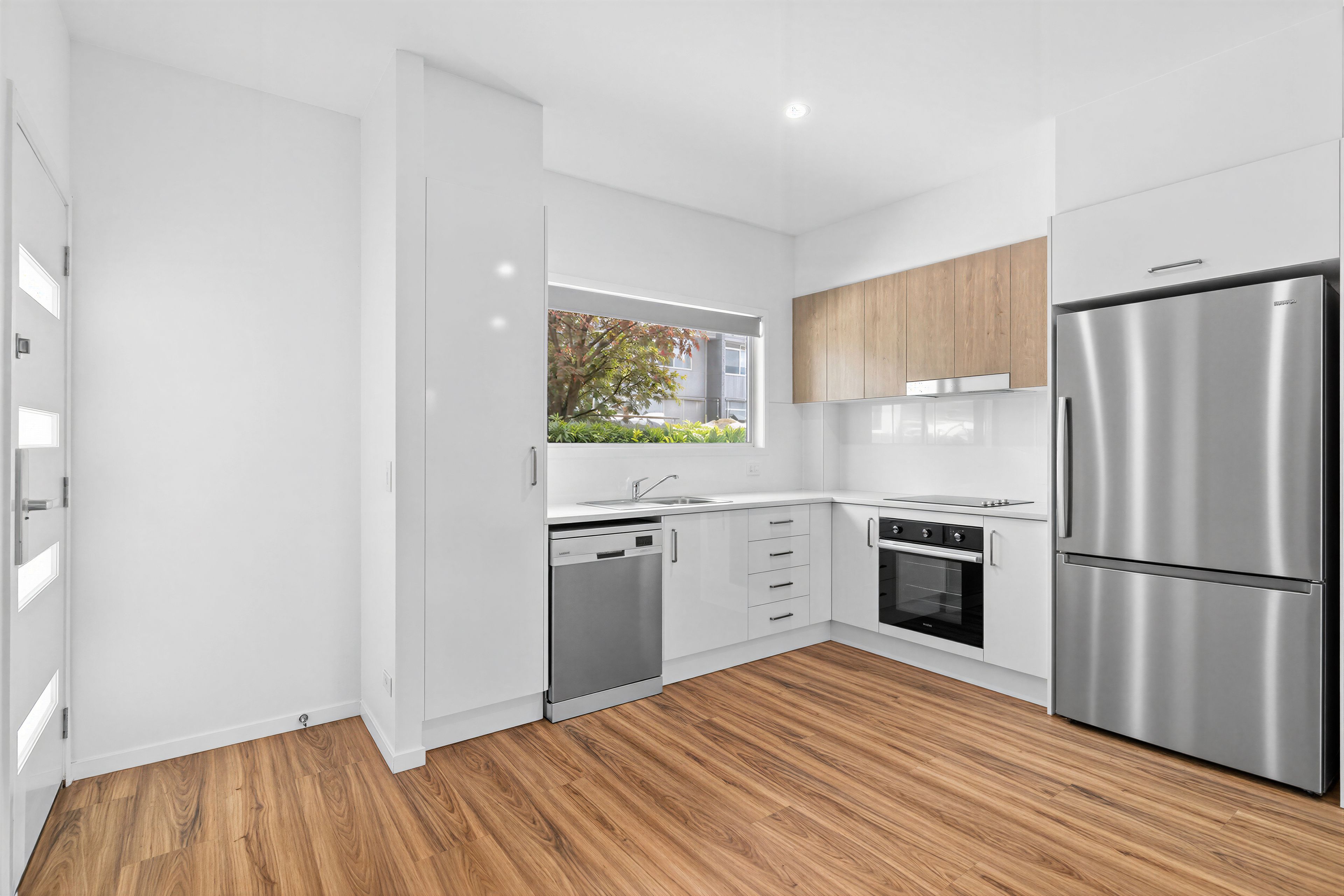 3/23 Maleny Street — photo 5 of 21