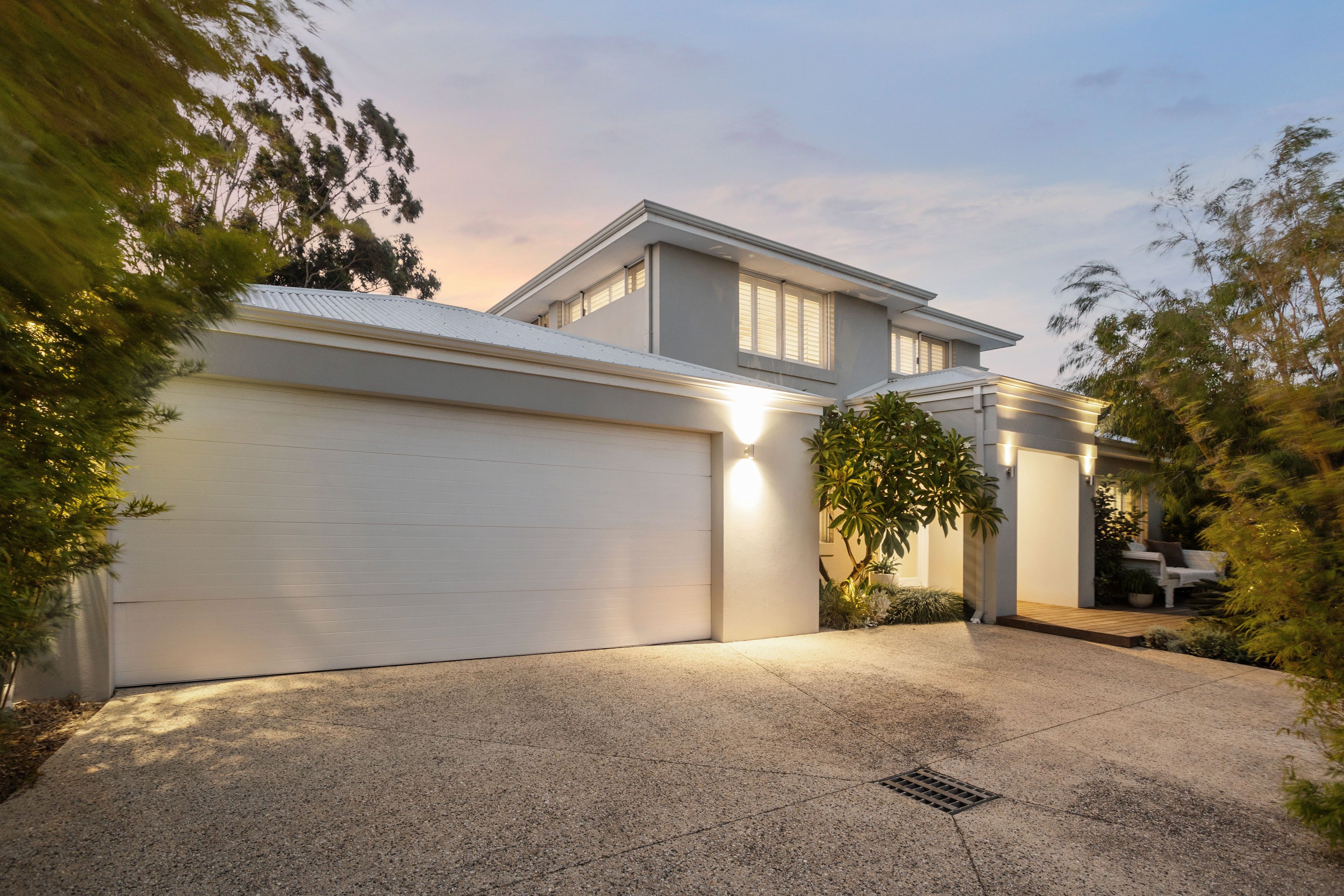 37 Kempenfeldt Avenue, Sorrento WA 6020