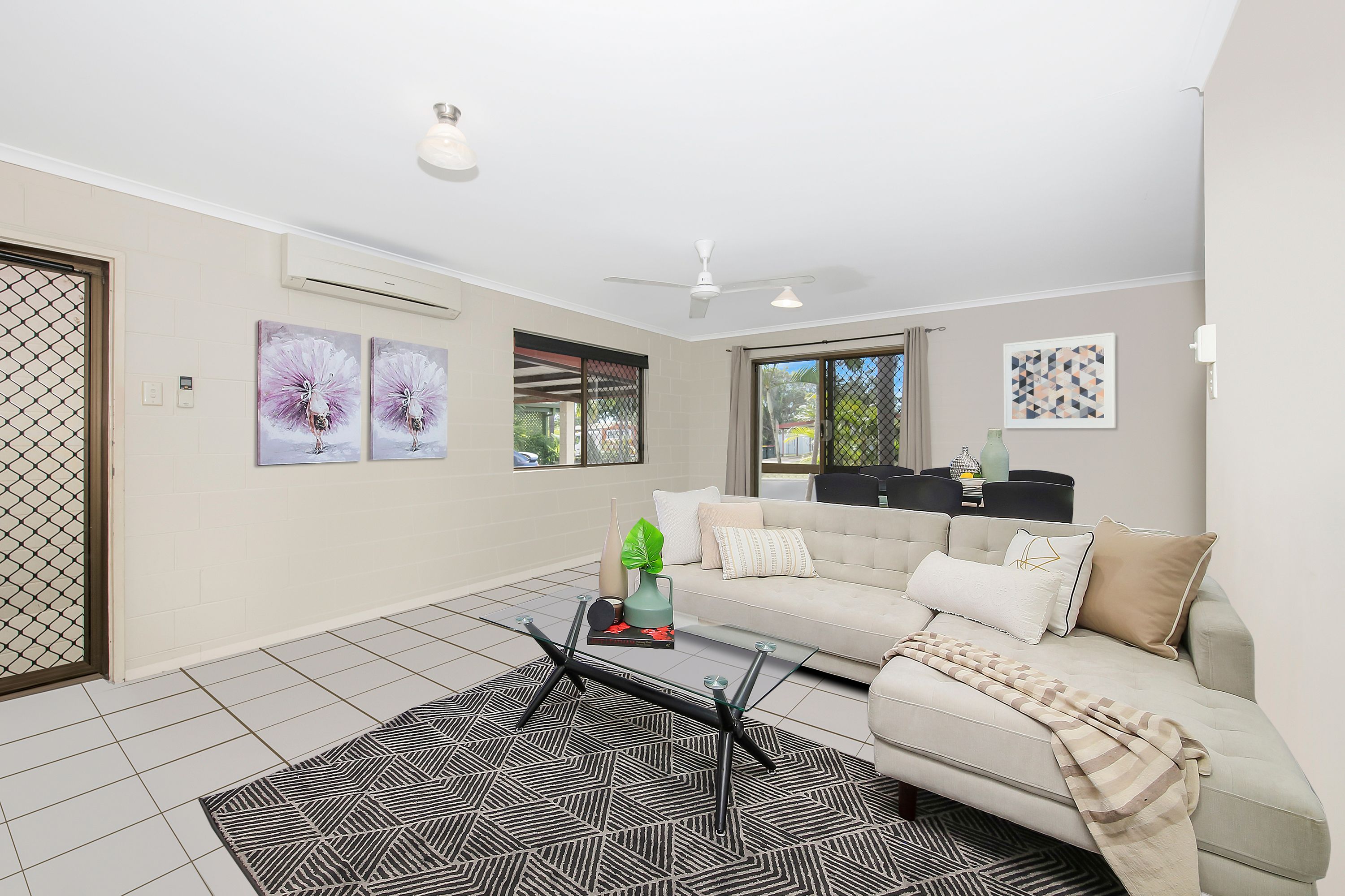 16 Salisbury Crescent, Kirwan QLD 4817