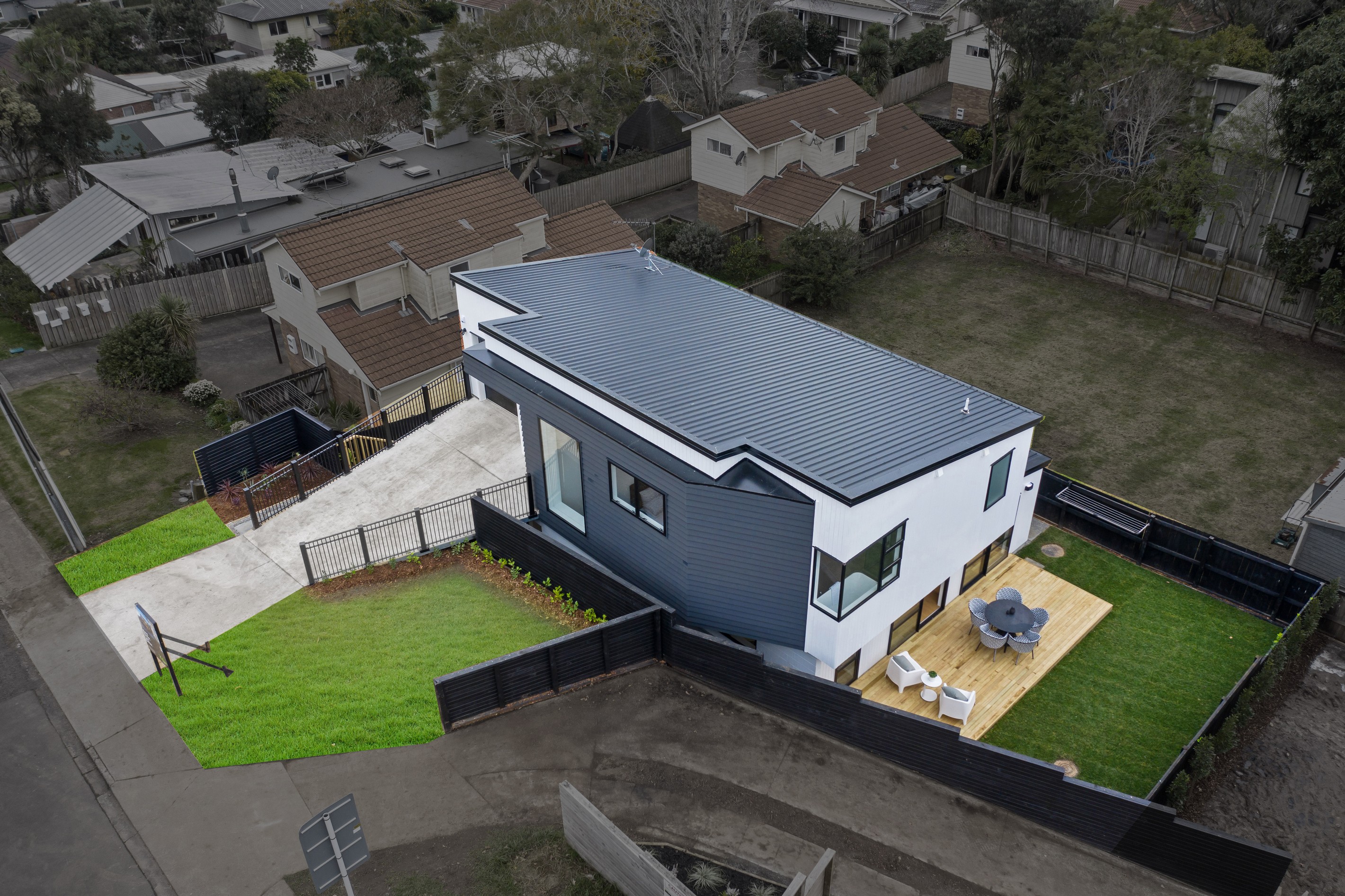 33 Woodward Avenue, Mangere Bridge, Manukau City