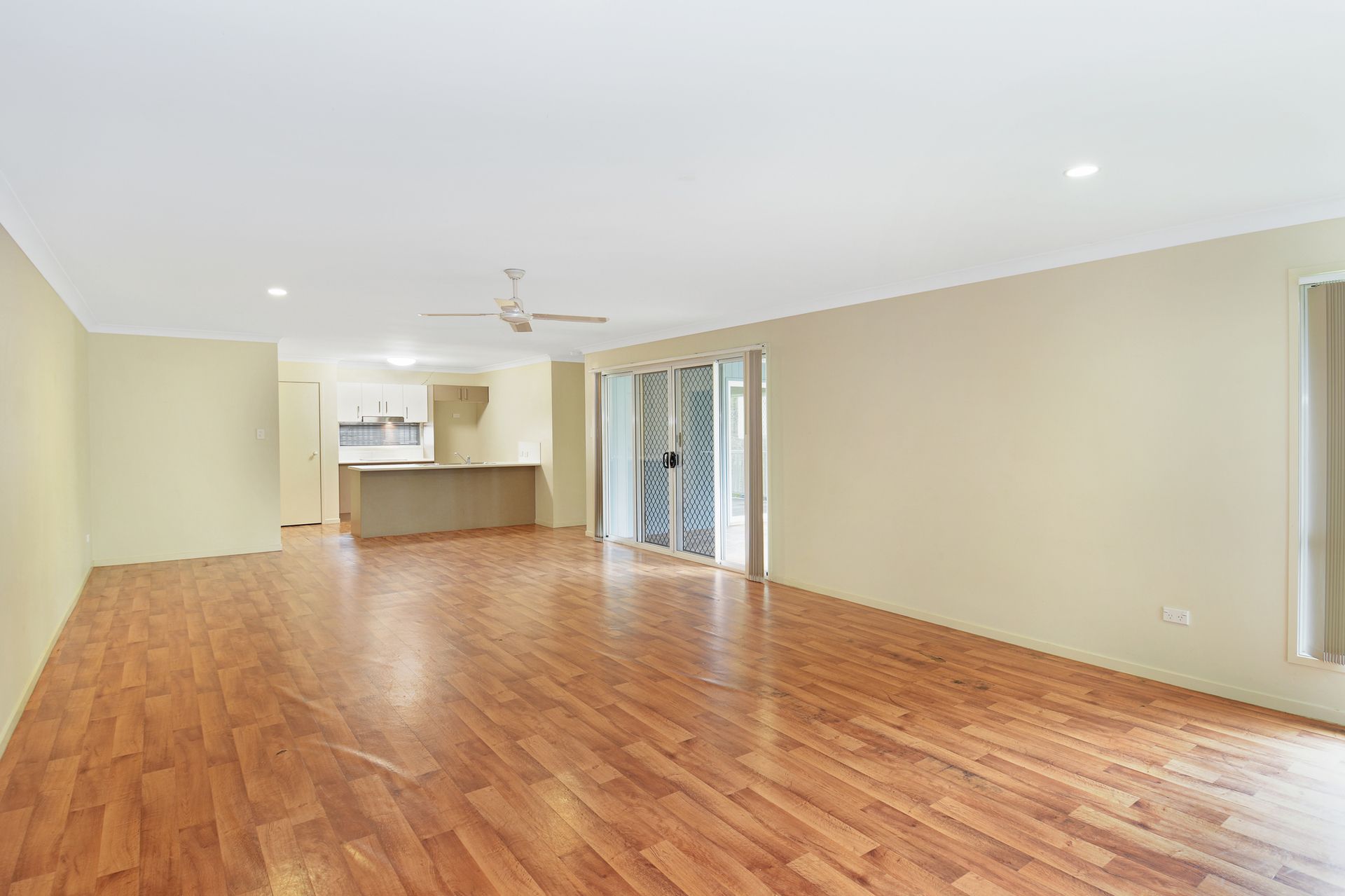 27 Salomon Court, Goodna, QLD 4300