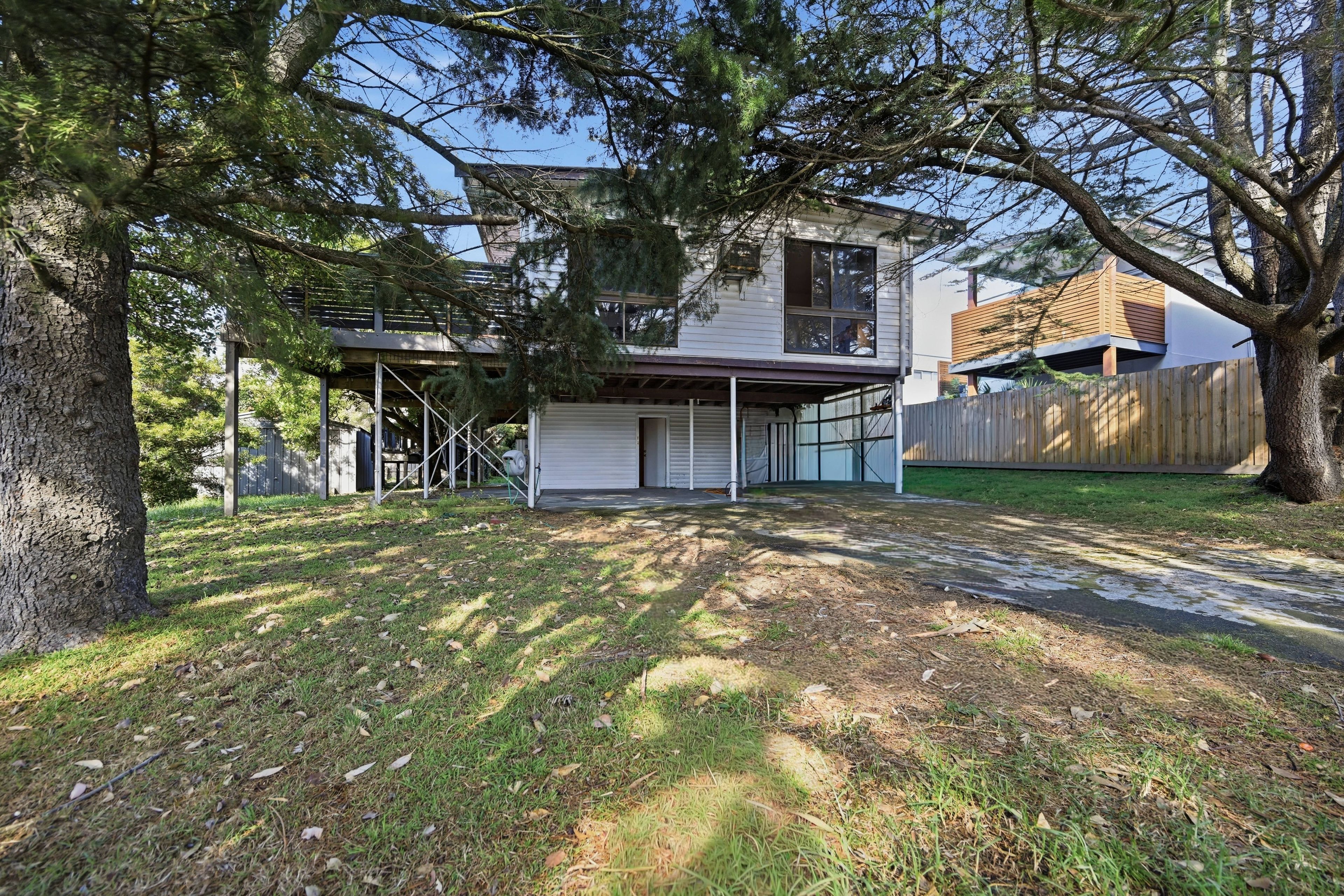 33 Abeckett Street — photo 15 of 16