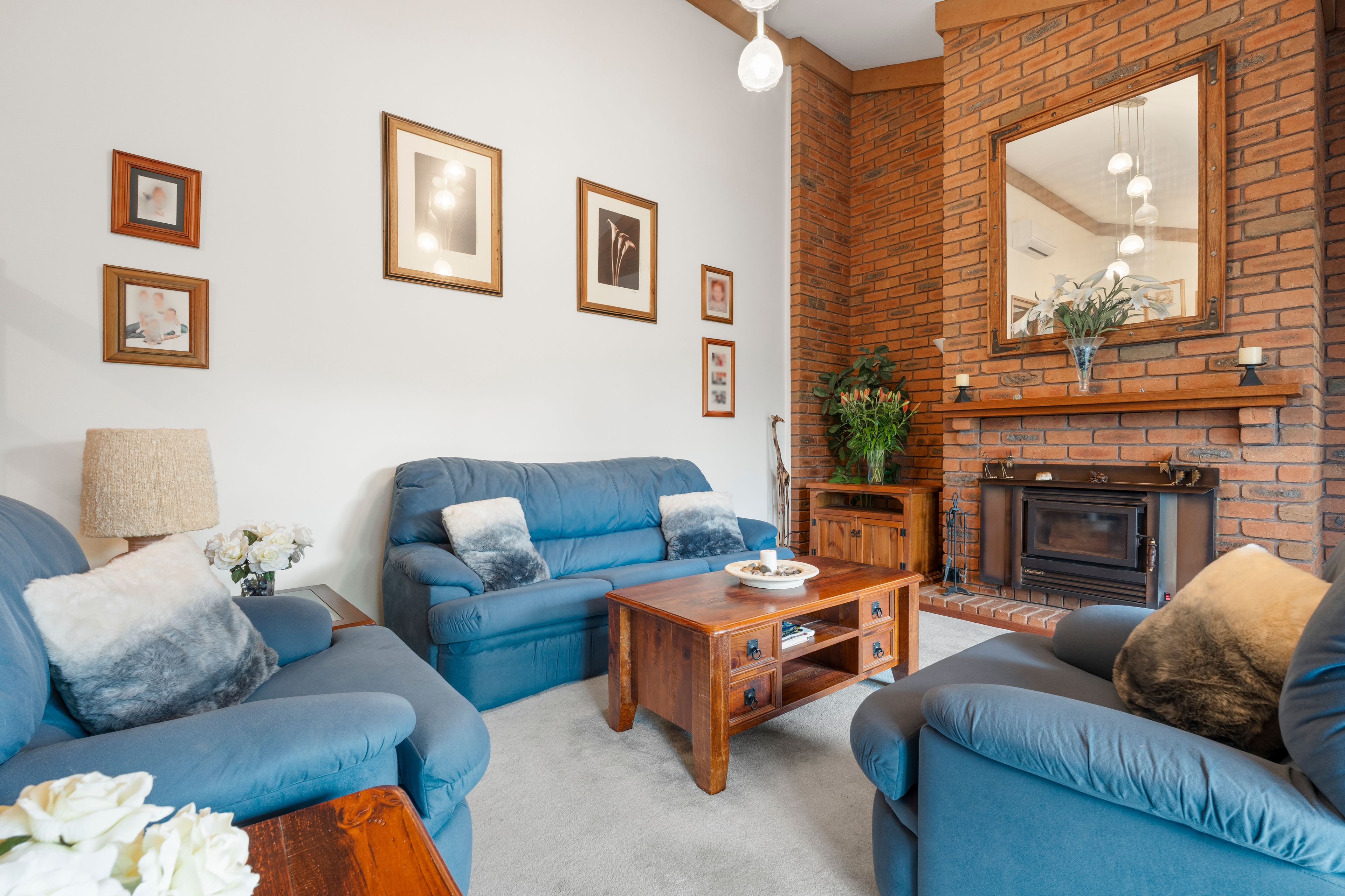 44 Glenister Drive, Eltham, VIC 3095