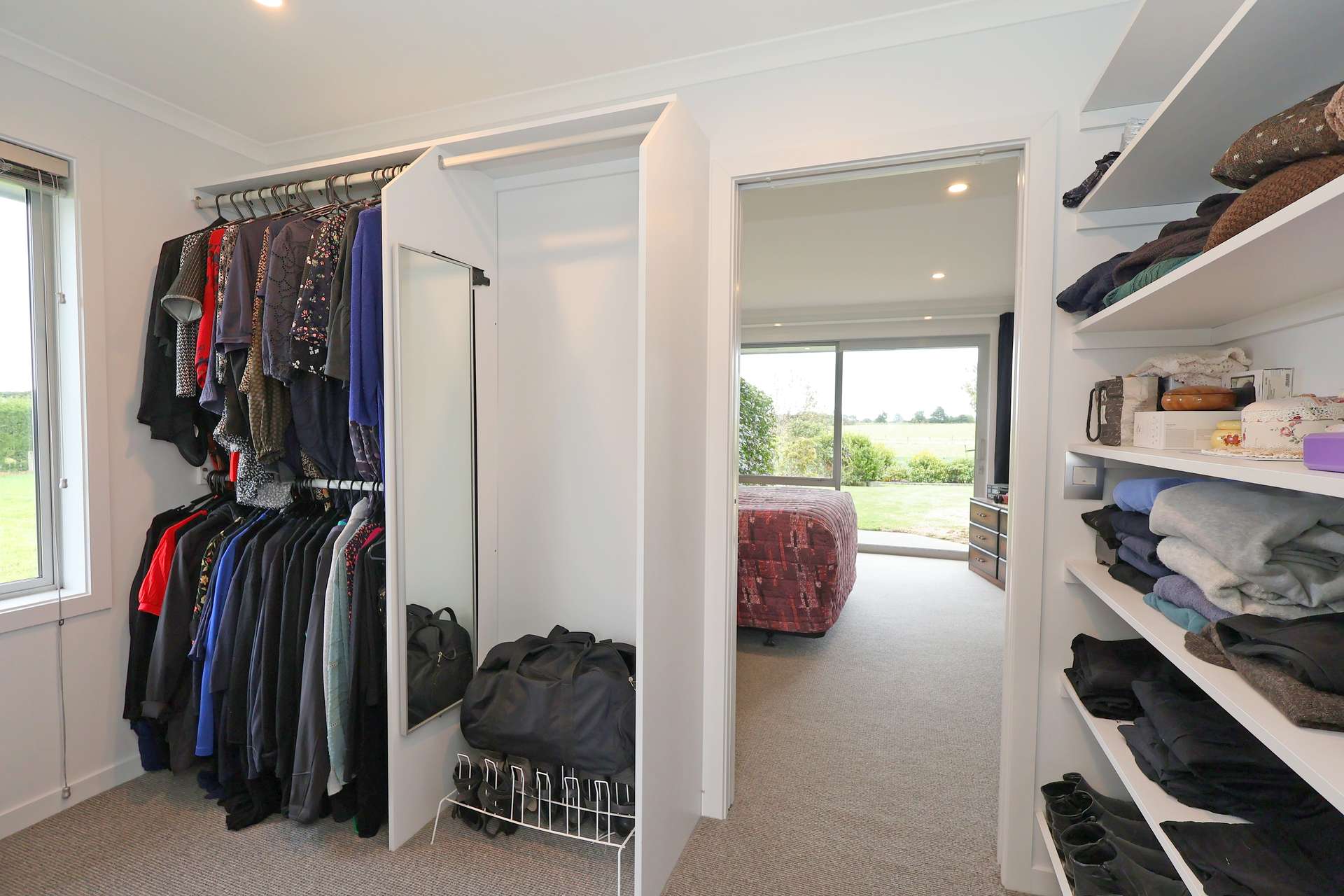 135 Millwood Glen photo 22