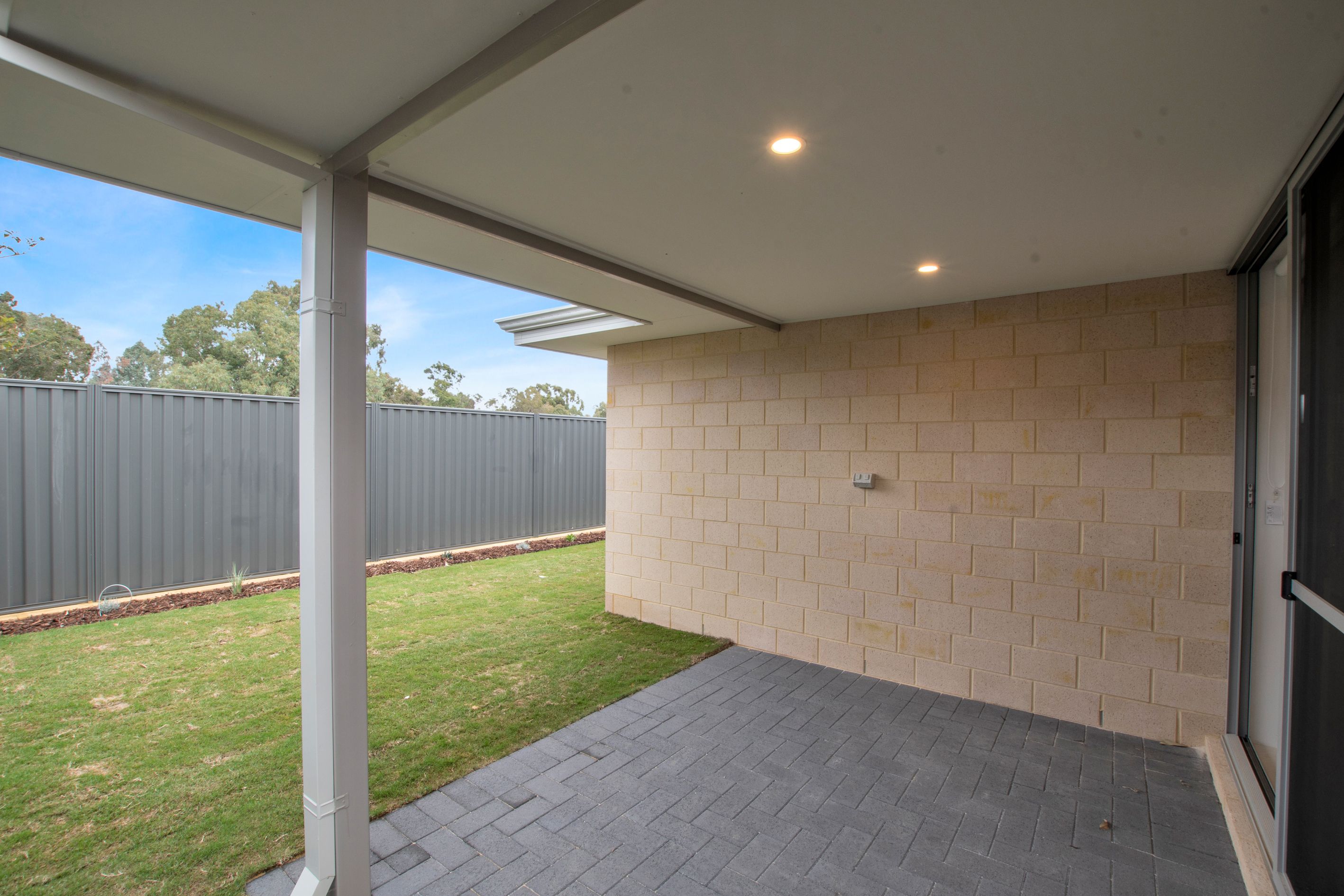 16 Farncomb Street — photo 18 of 20