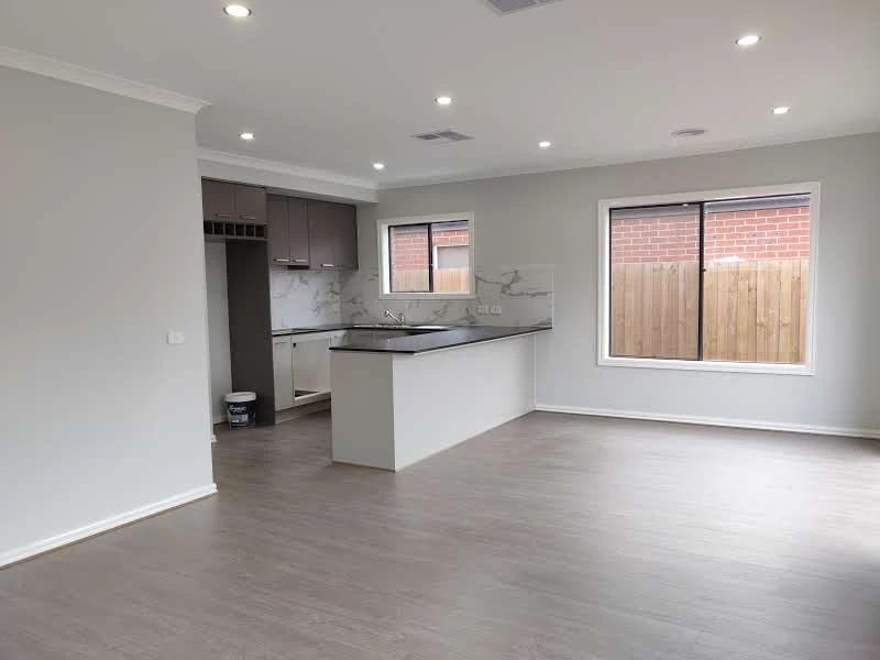 27 Swainson Close, Tarneit, VIC 3029