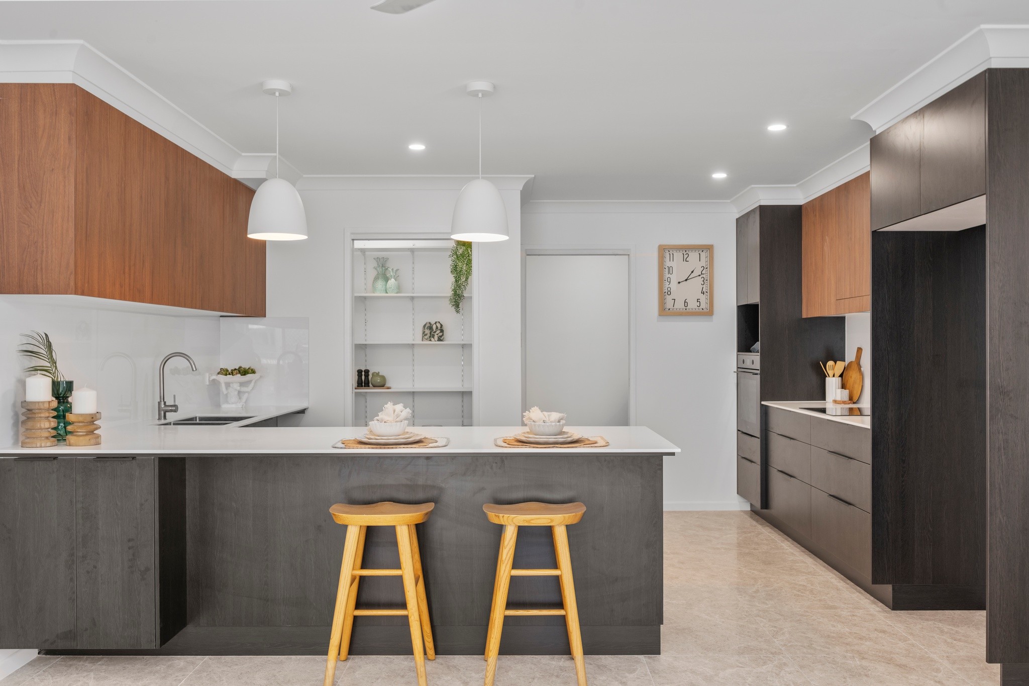 37 Tenth Avenue, Railway Estate, QLD 4810