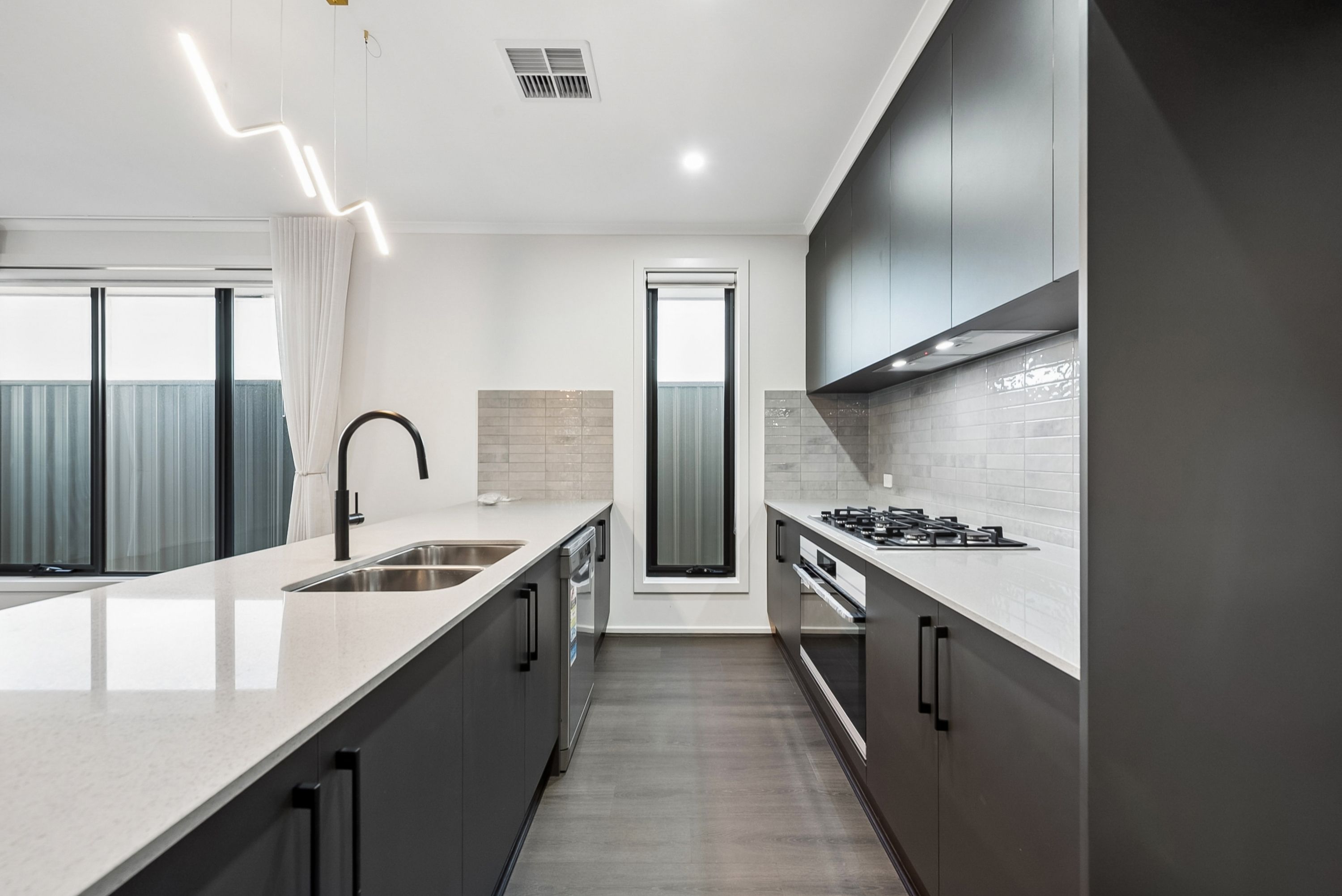 44 Leombruno Way — photo 4 of 16