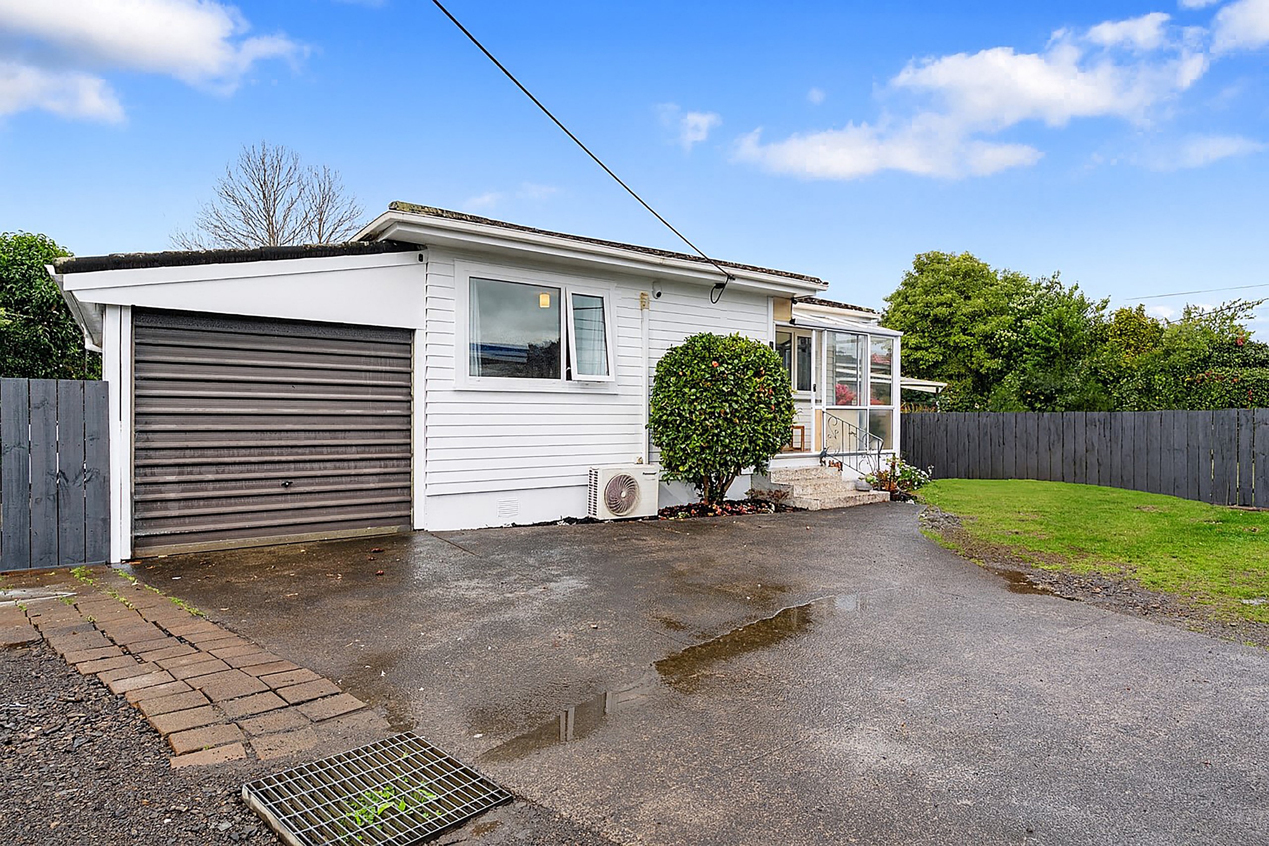 1/131 Swanson Road, Henderson, Waitakere City