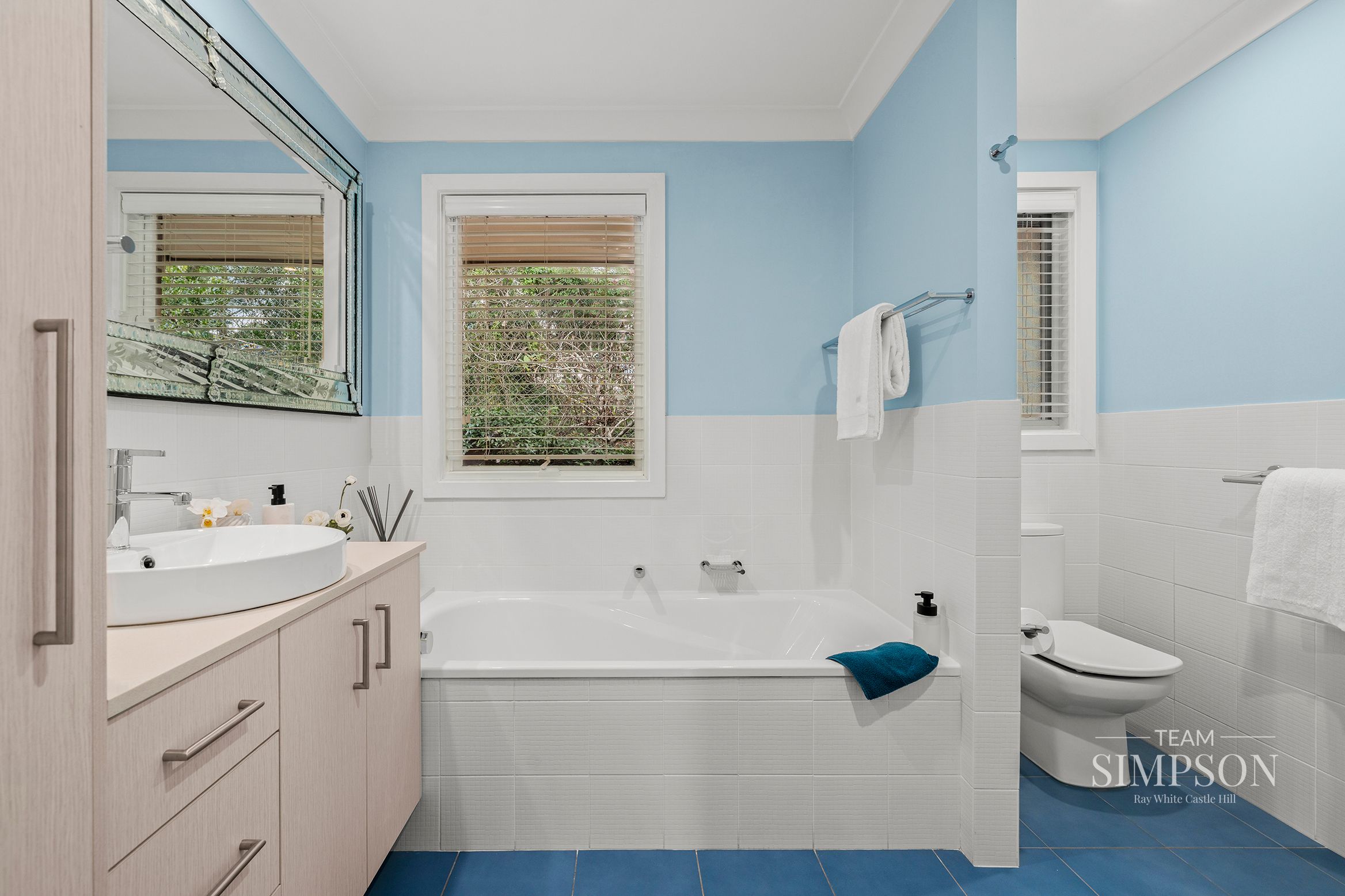 1 Surrey Avenue — photo 15 of 19