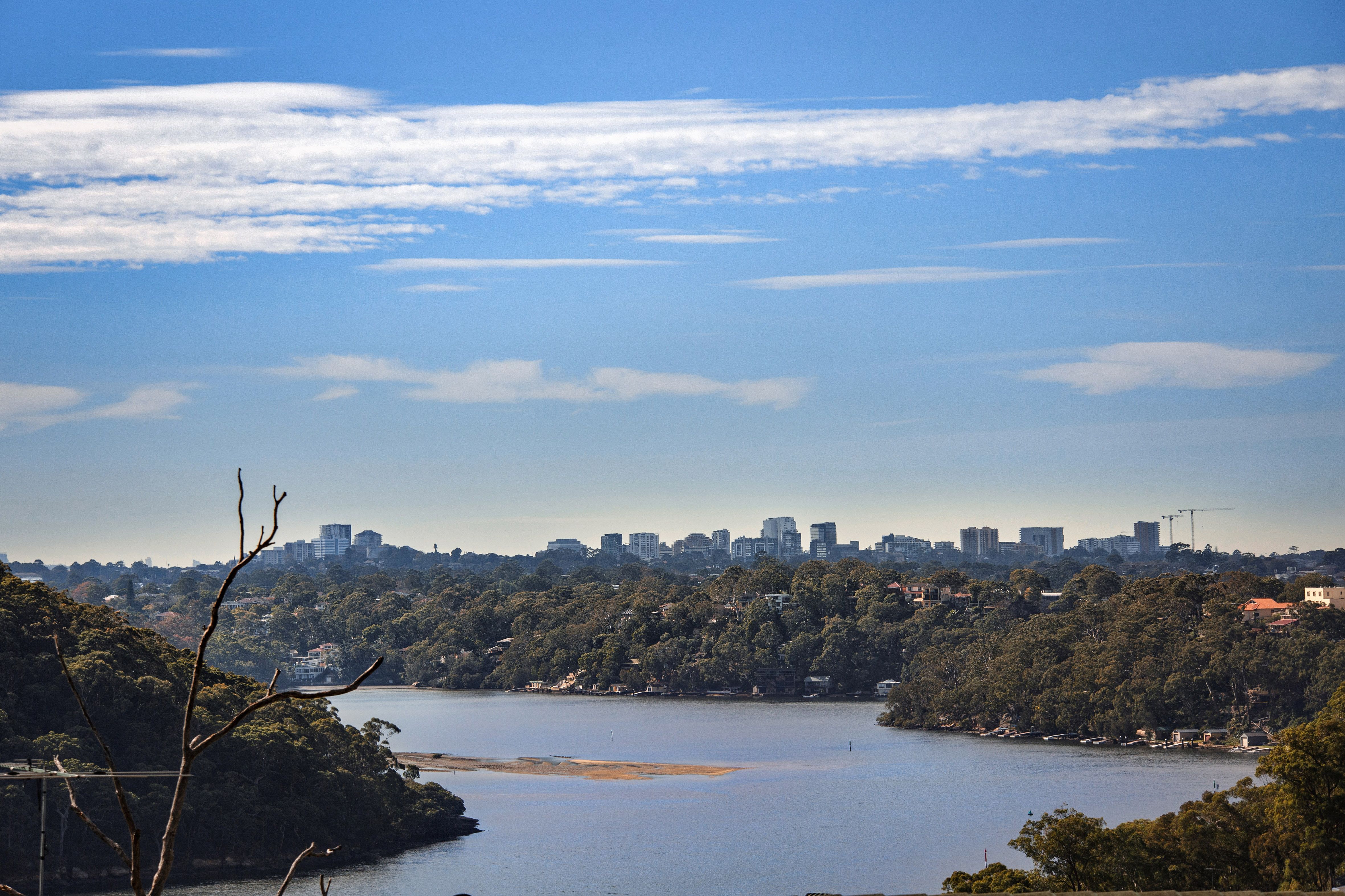 65 Hobart Place, Illawong NSW 2234